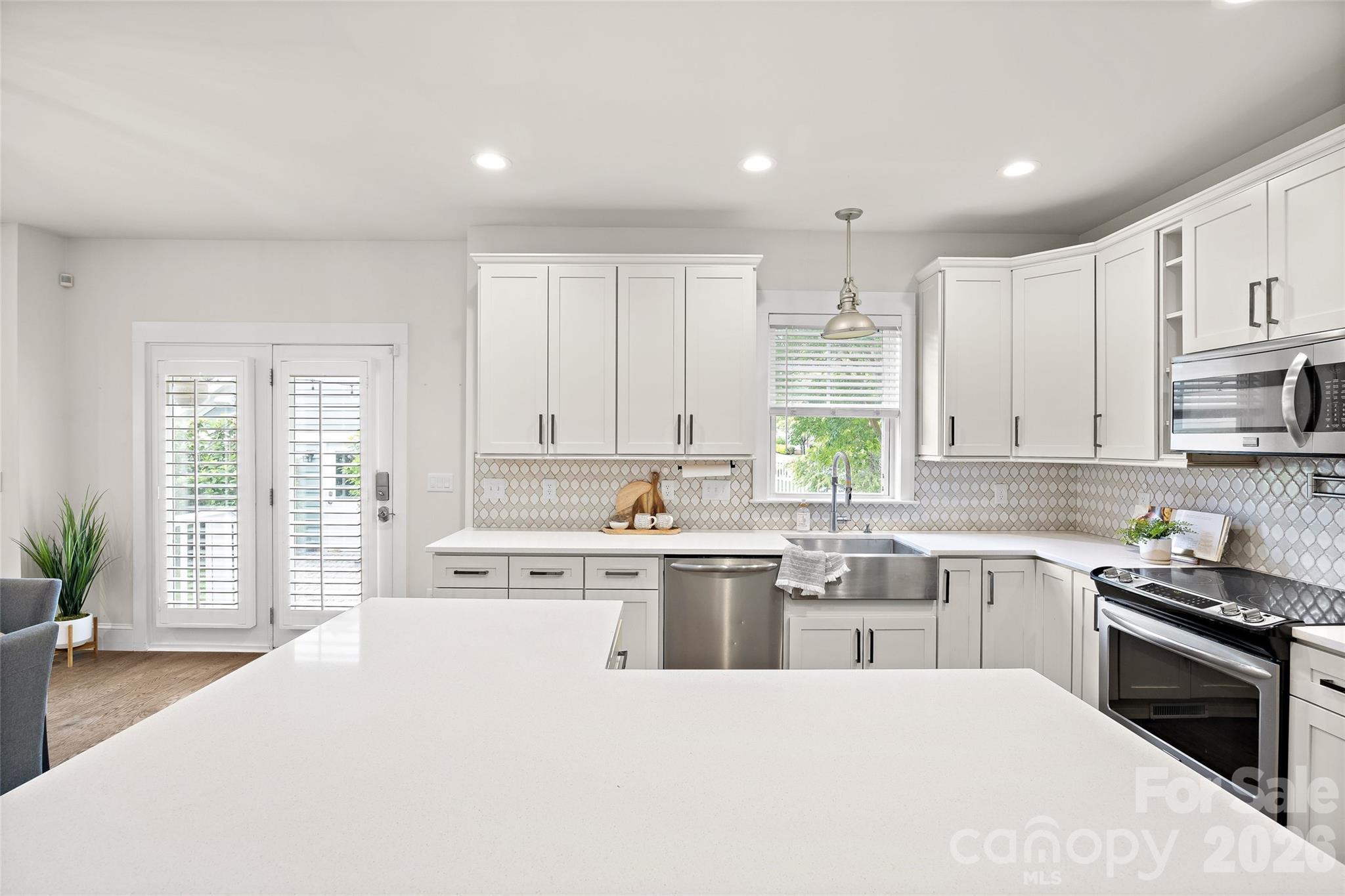 15723 Taviston Street — Huntersville