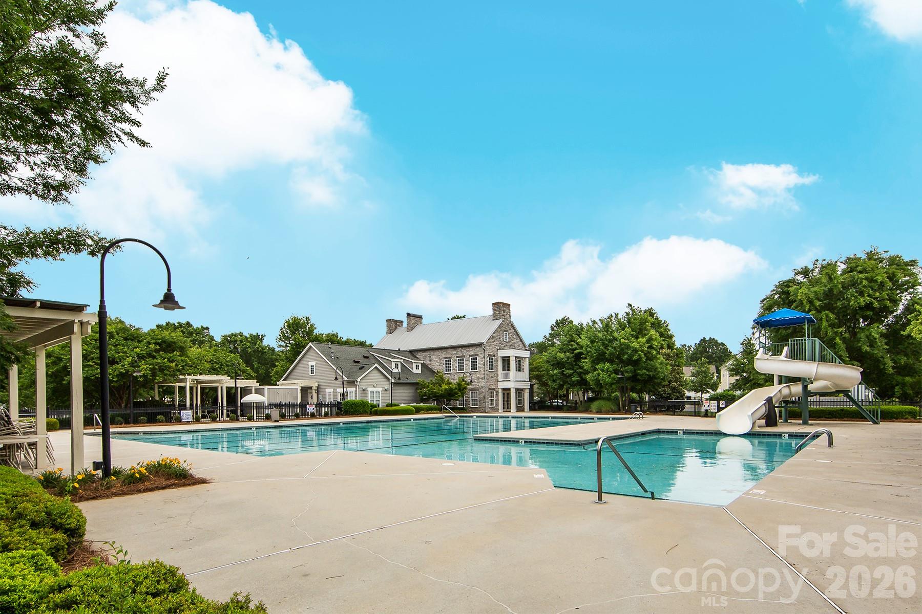 15723 Taviston Street — Huntersville