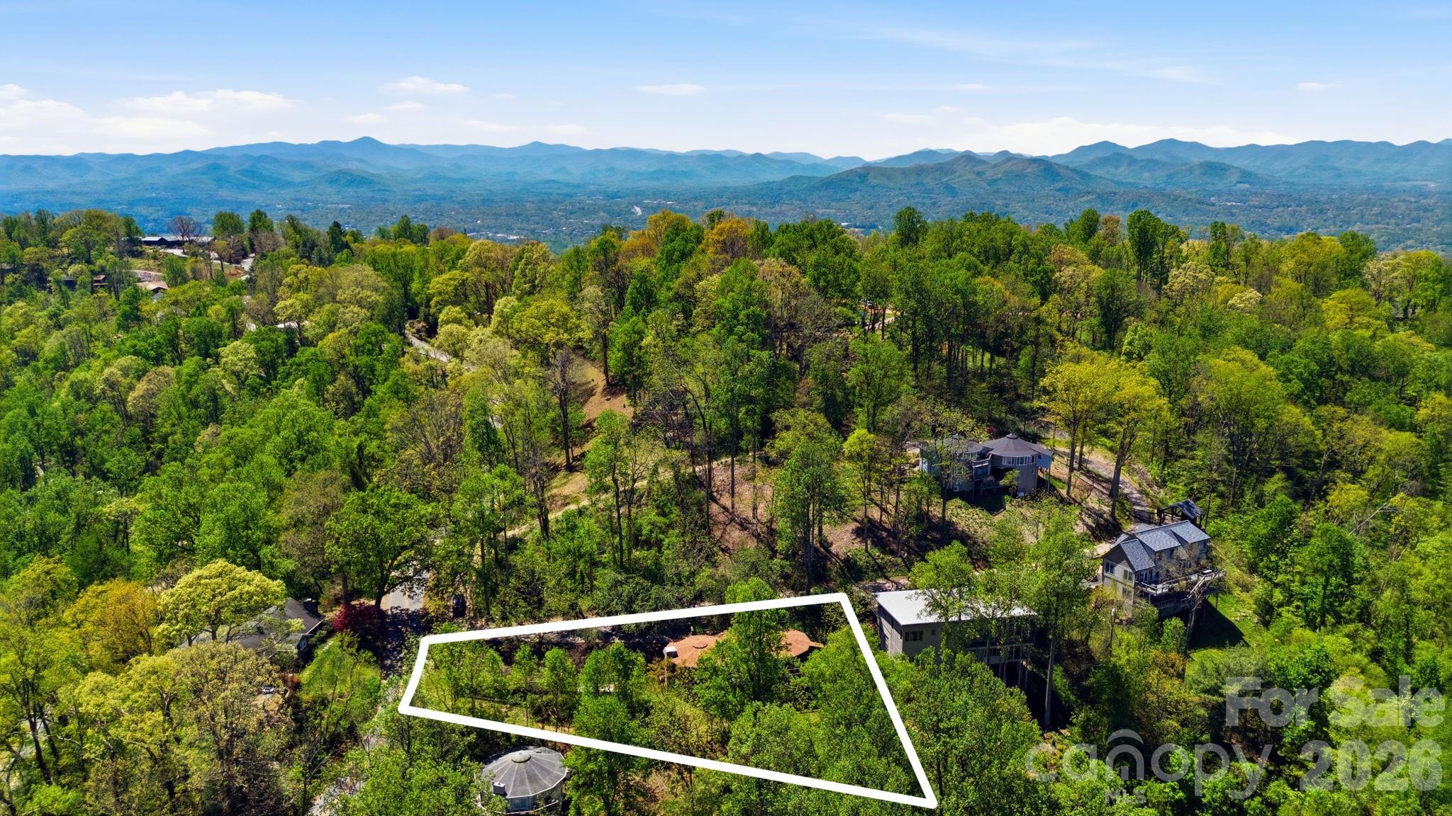 1 Patton Circle — Asheville