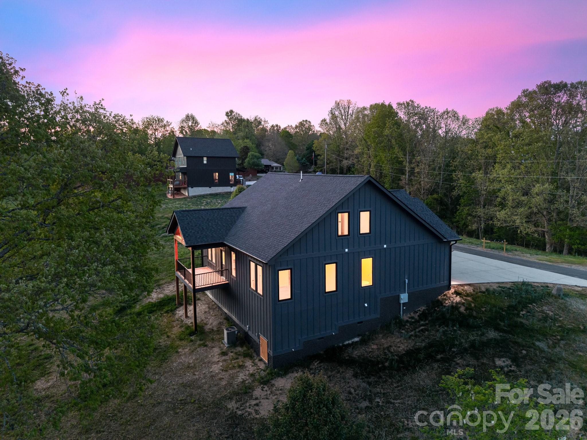 40 Firefly Ridge Trail — Alexander