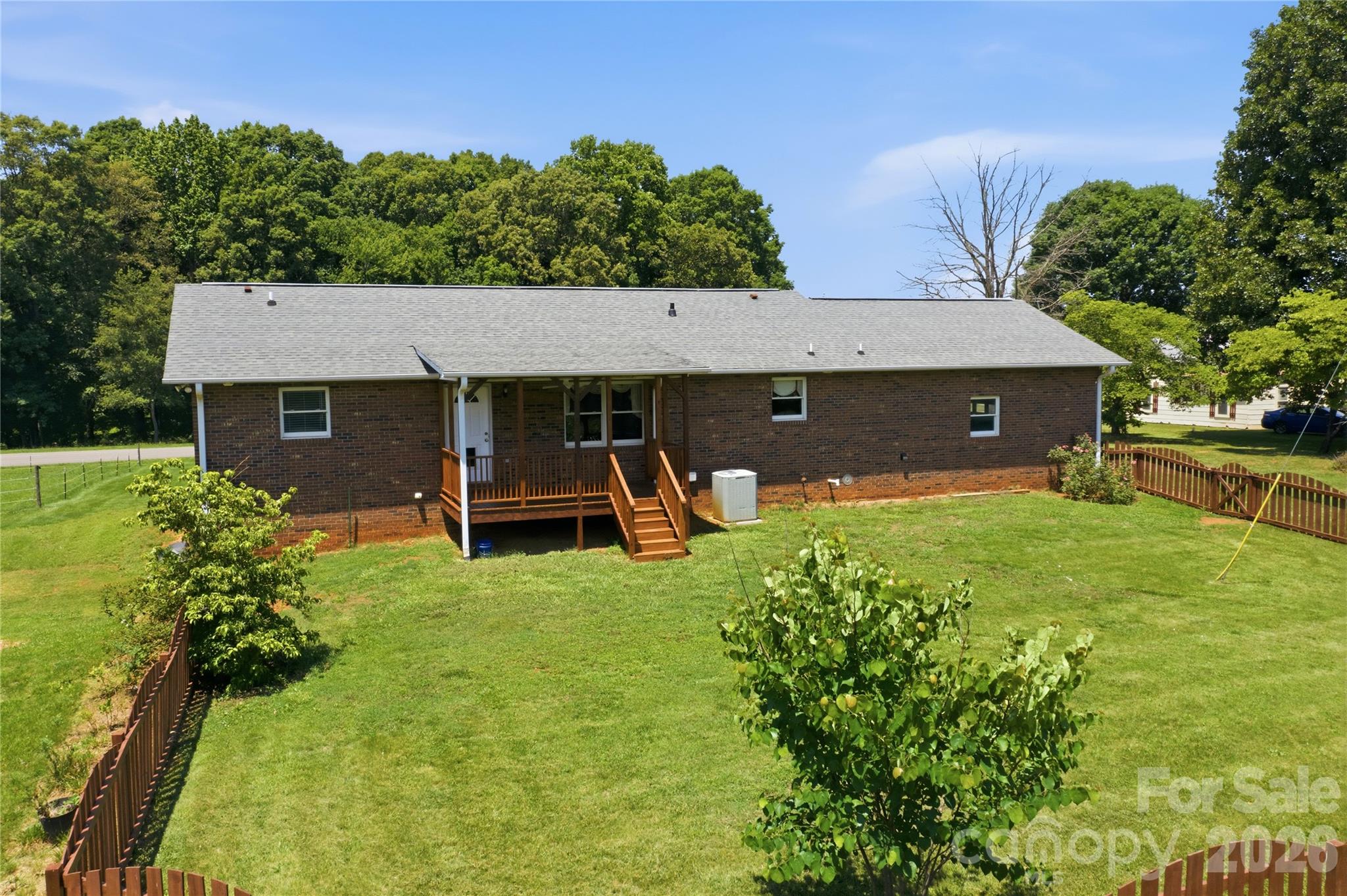 144 Wooten Farm Road — Statesville