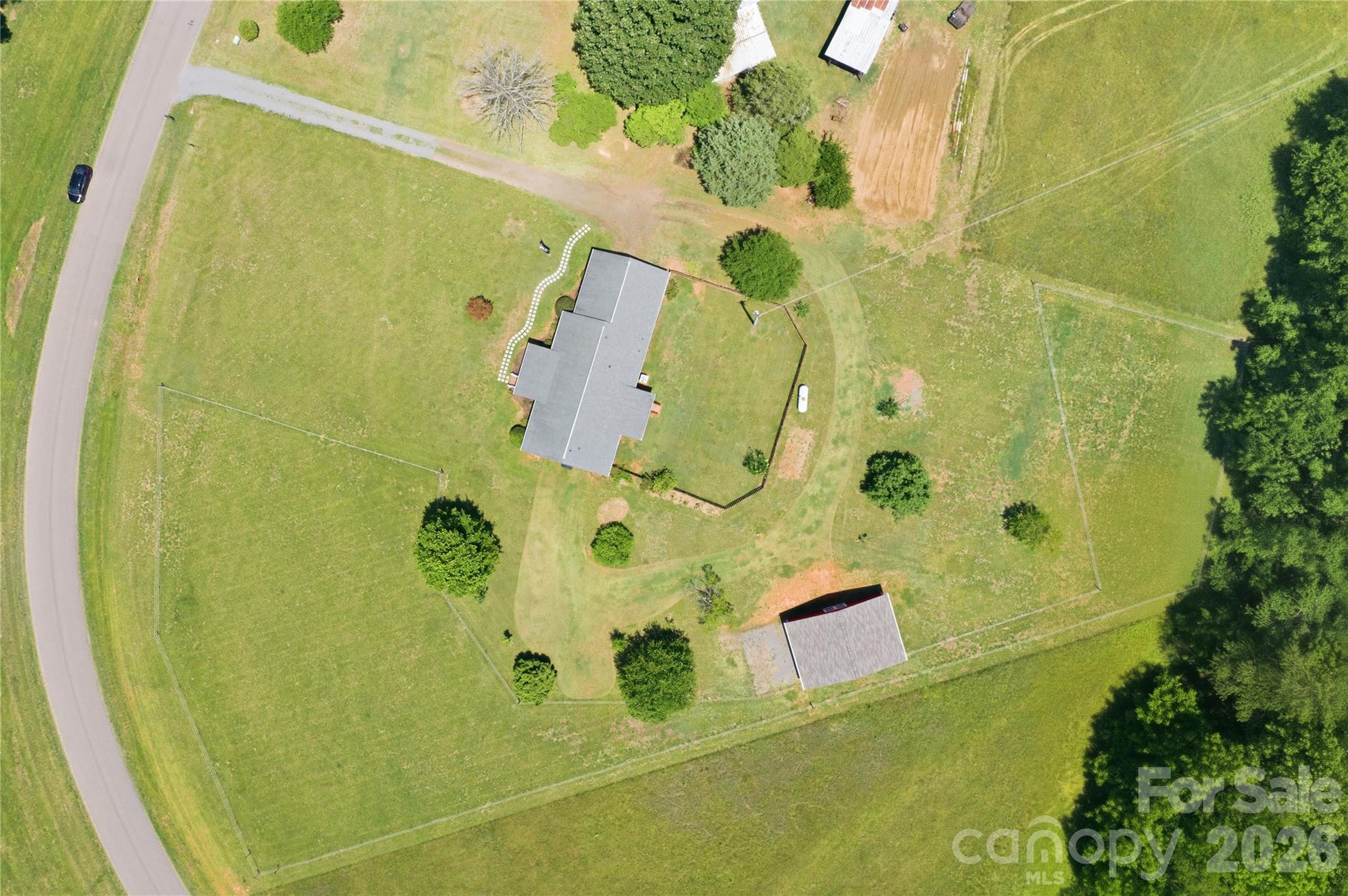 144 Wooten Farm Road — Statesville