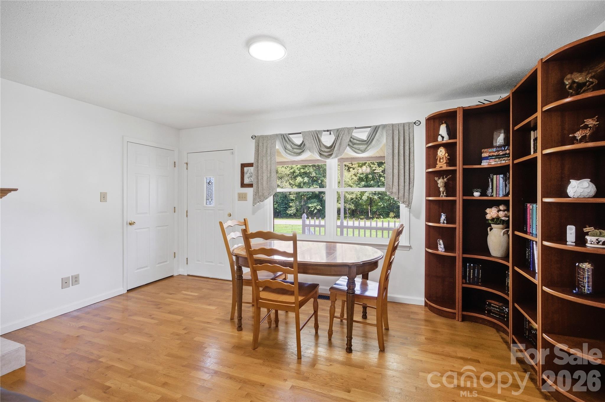 144 Wooten Farm Road — Statesville