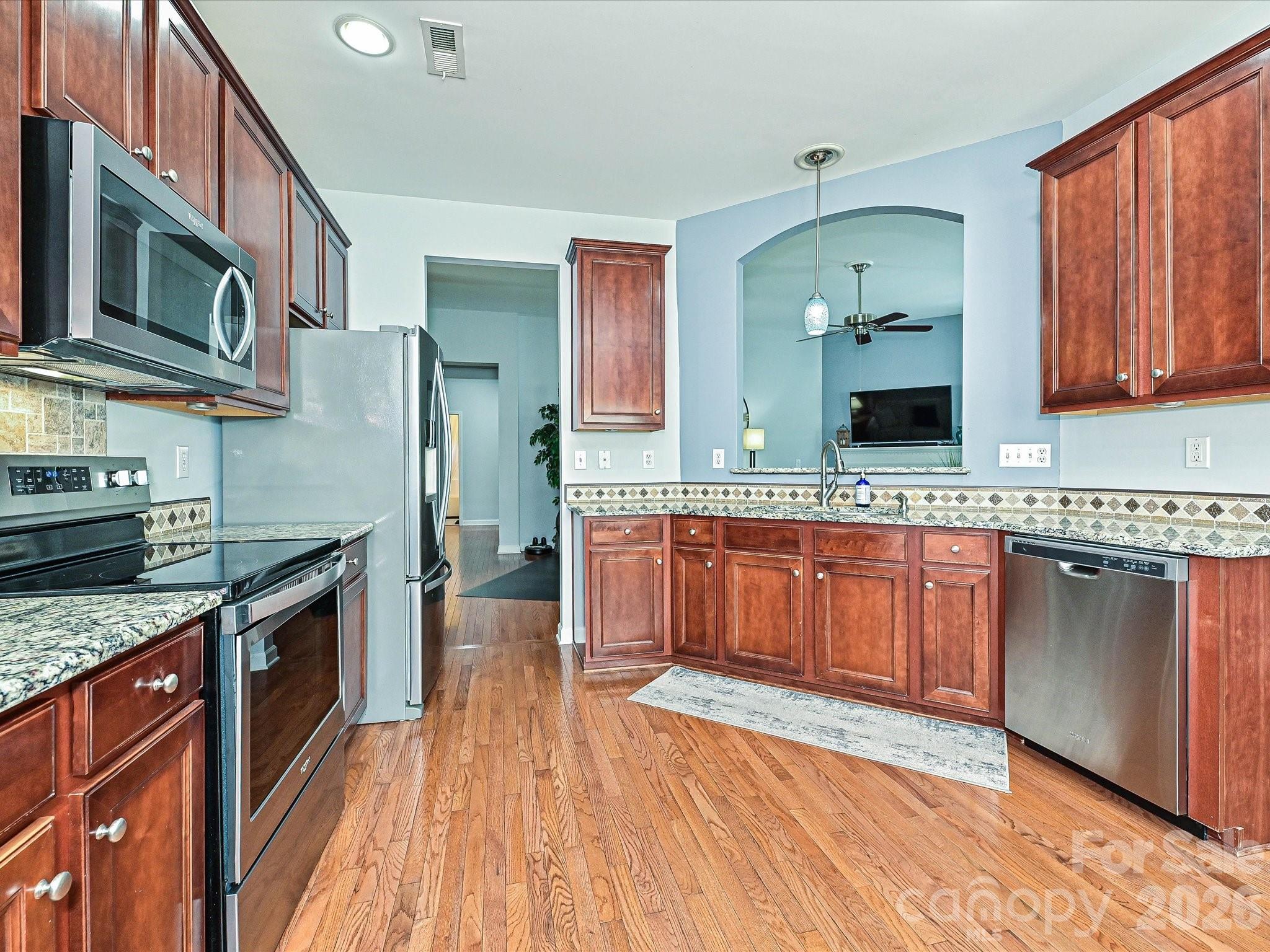 10234 Tintinhull Drive — Fort Mill