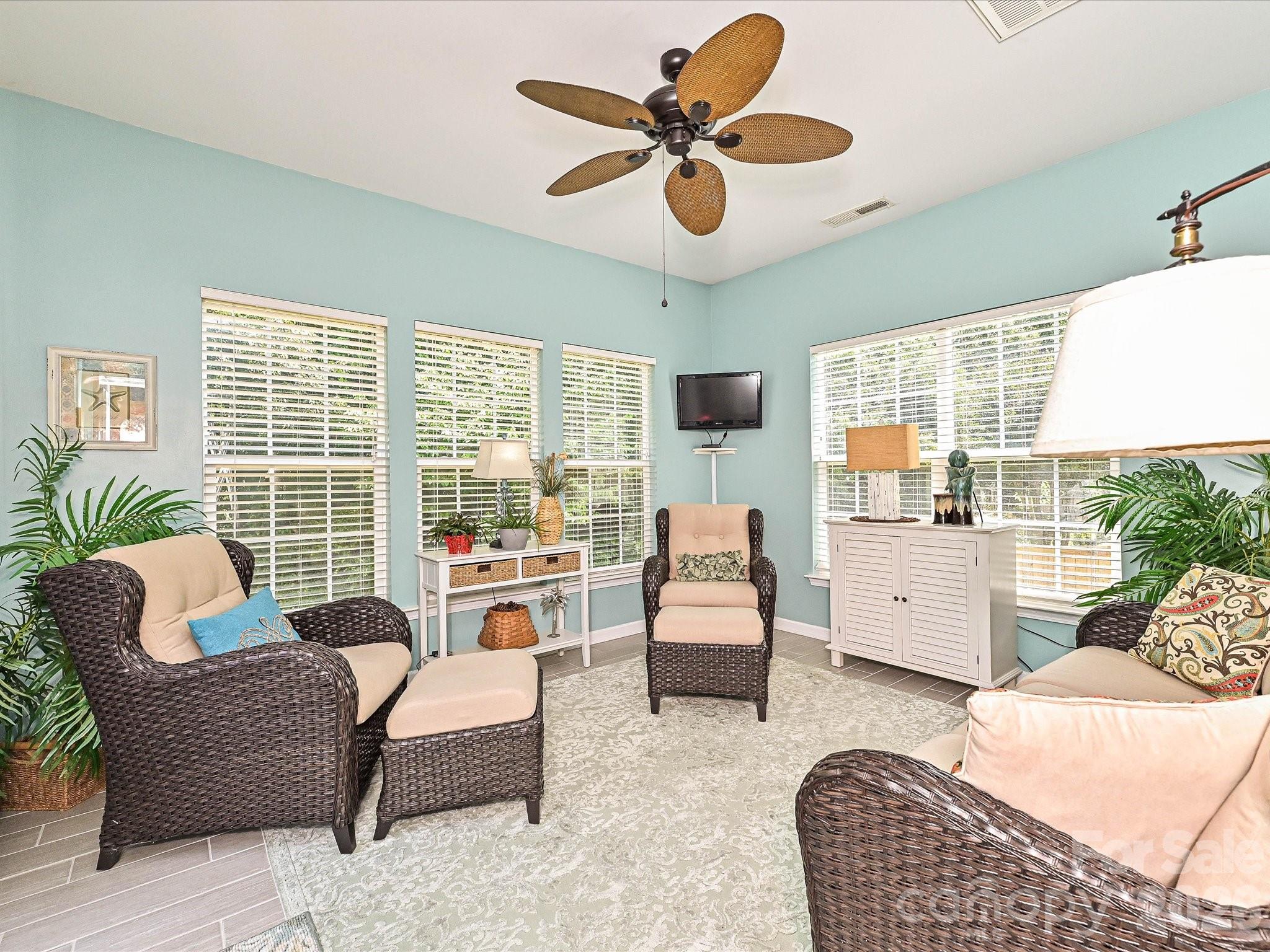 10234 Tintinhull Drive — Fort Mill