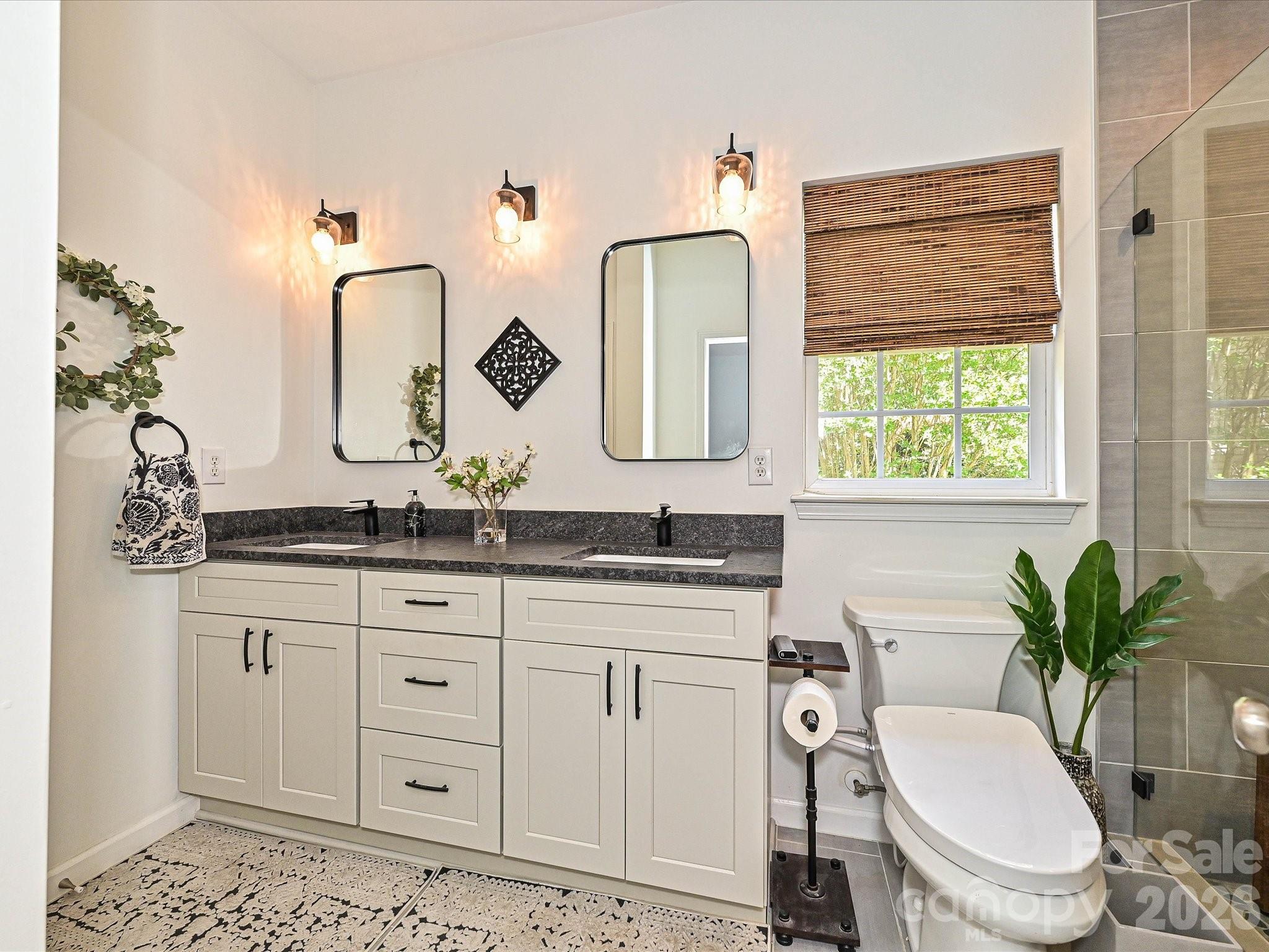 10234 Tintinhull Drive — Fort Mill