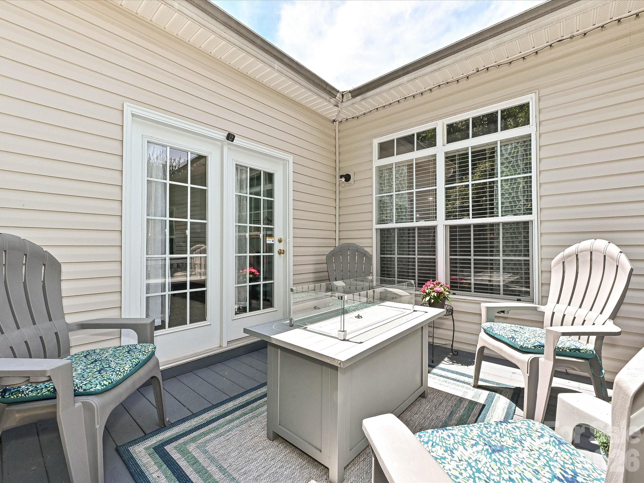 10234 Tintinhull Drive — Fort Mill