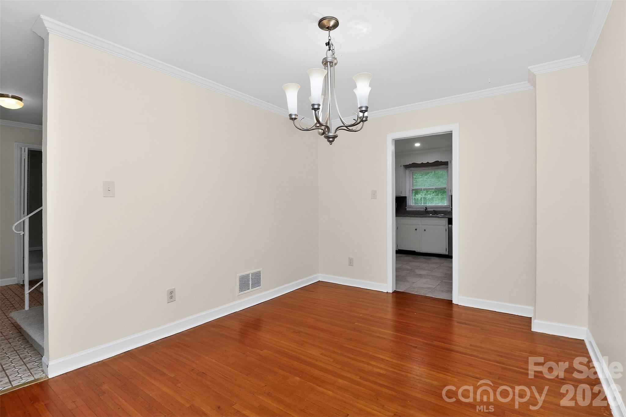 7007 Crossridge Road — Charlotte