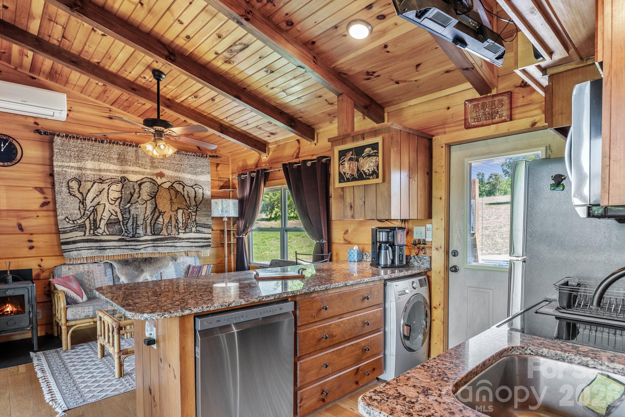 8088 Kays Drive — York