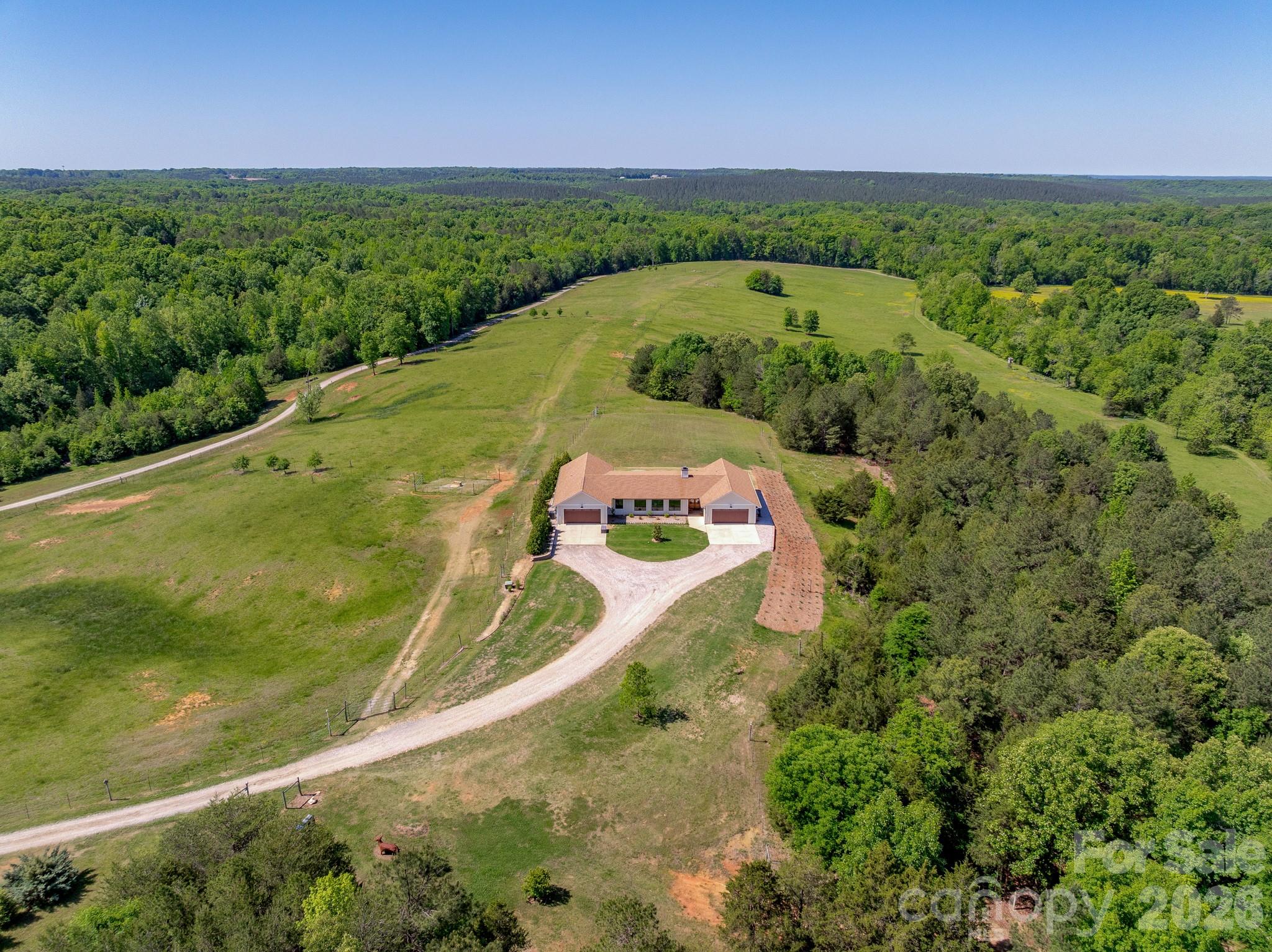 8088 Kays Drive — York