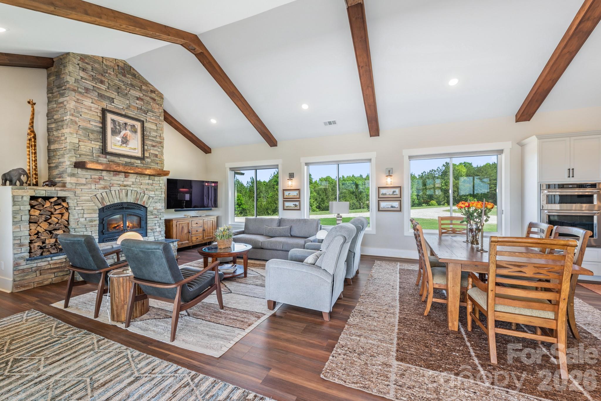 8088 Kays Drive — York