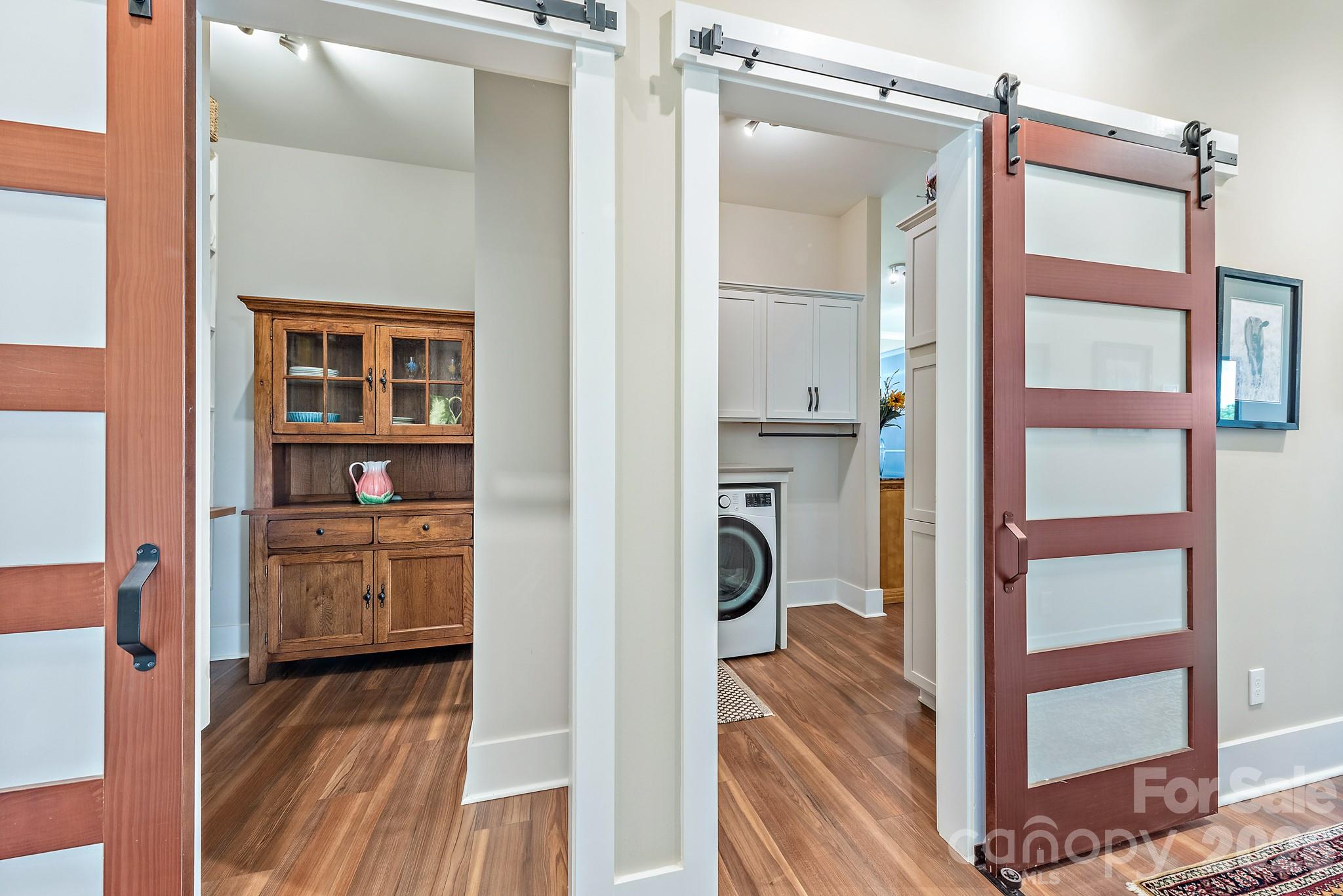 8088 Kays Drive — York