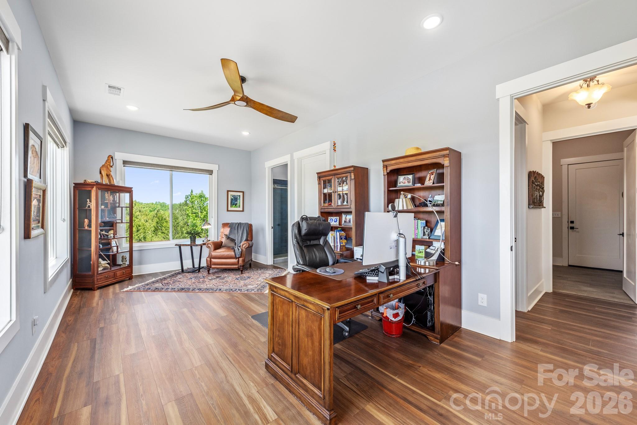 8088 Kays Drive — York
