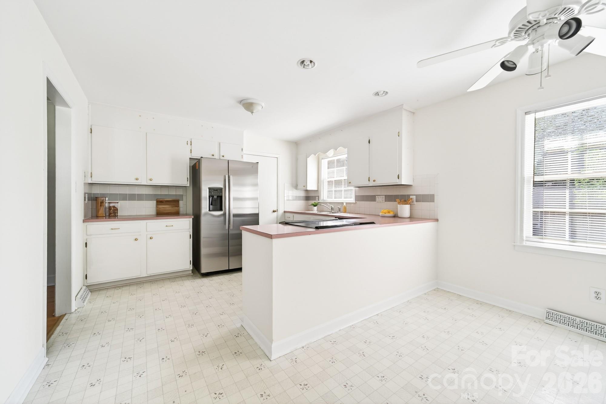7516 Watercrest Road — Charlotte