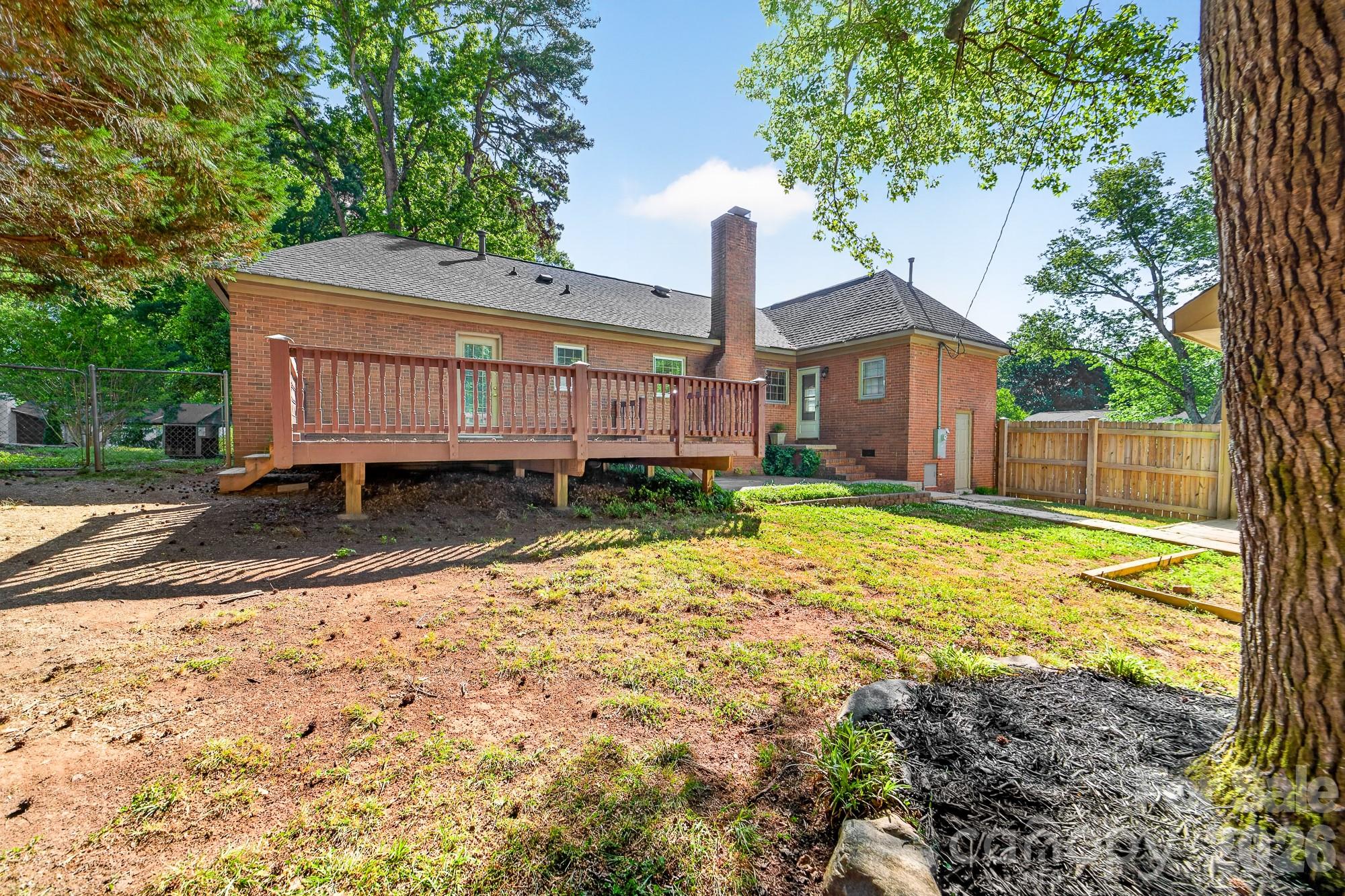7516 Watercrest Road — Charlotte