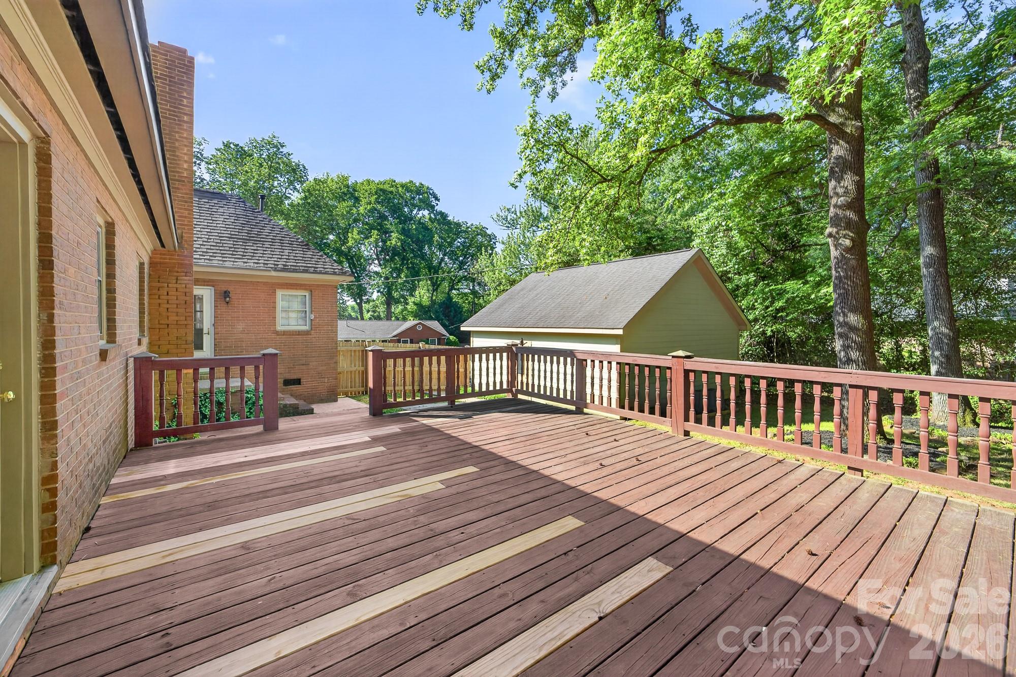 7516 Watercrest Road — Charlotte