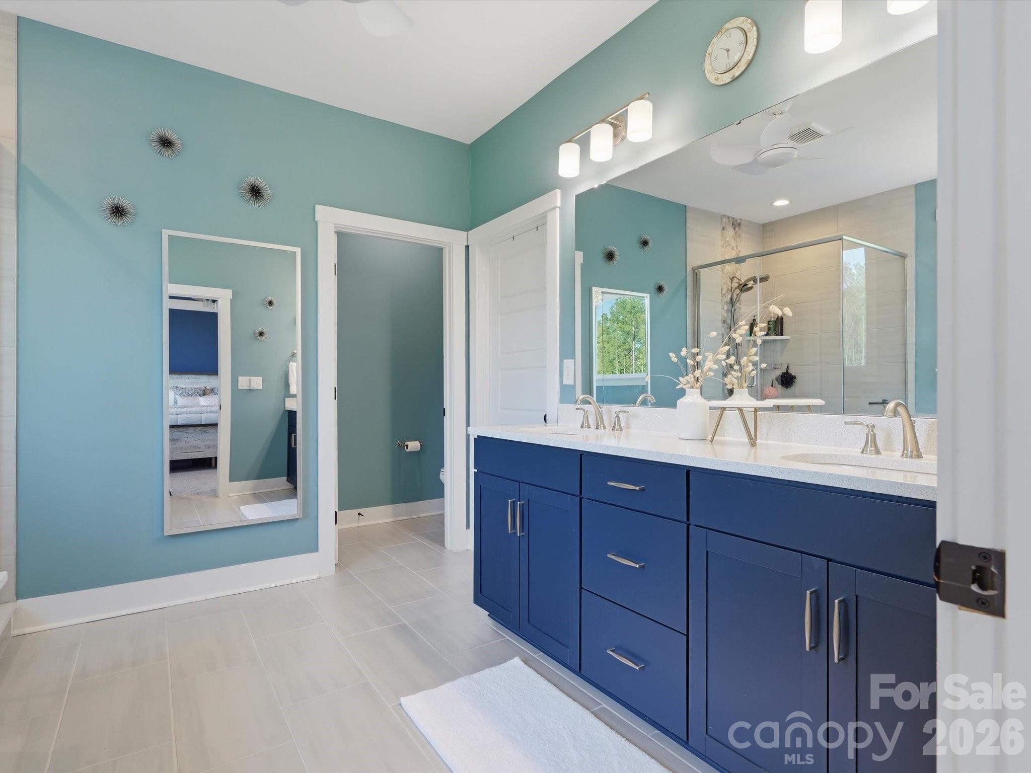 2526 Paddlers Cove Drive — Clover