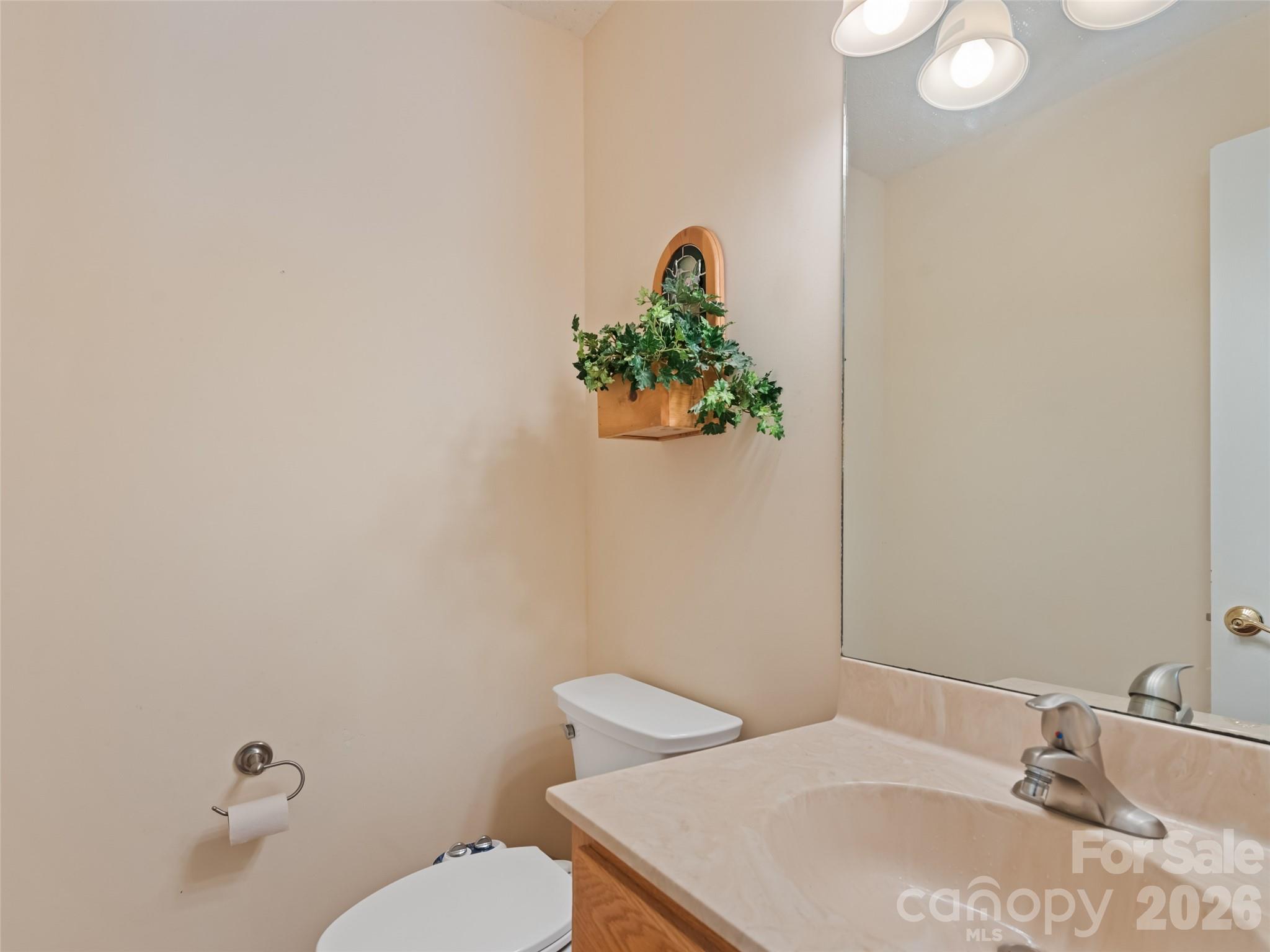 831 Red Bank Road — Waynesville