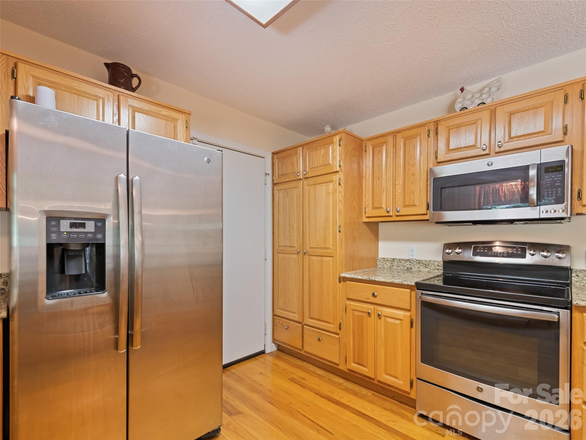 831 Red Bank Road — Waynesville