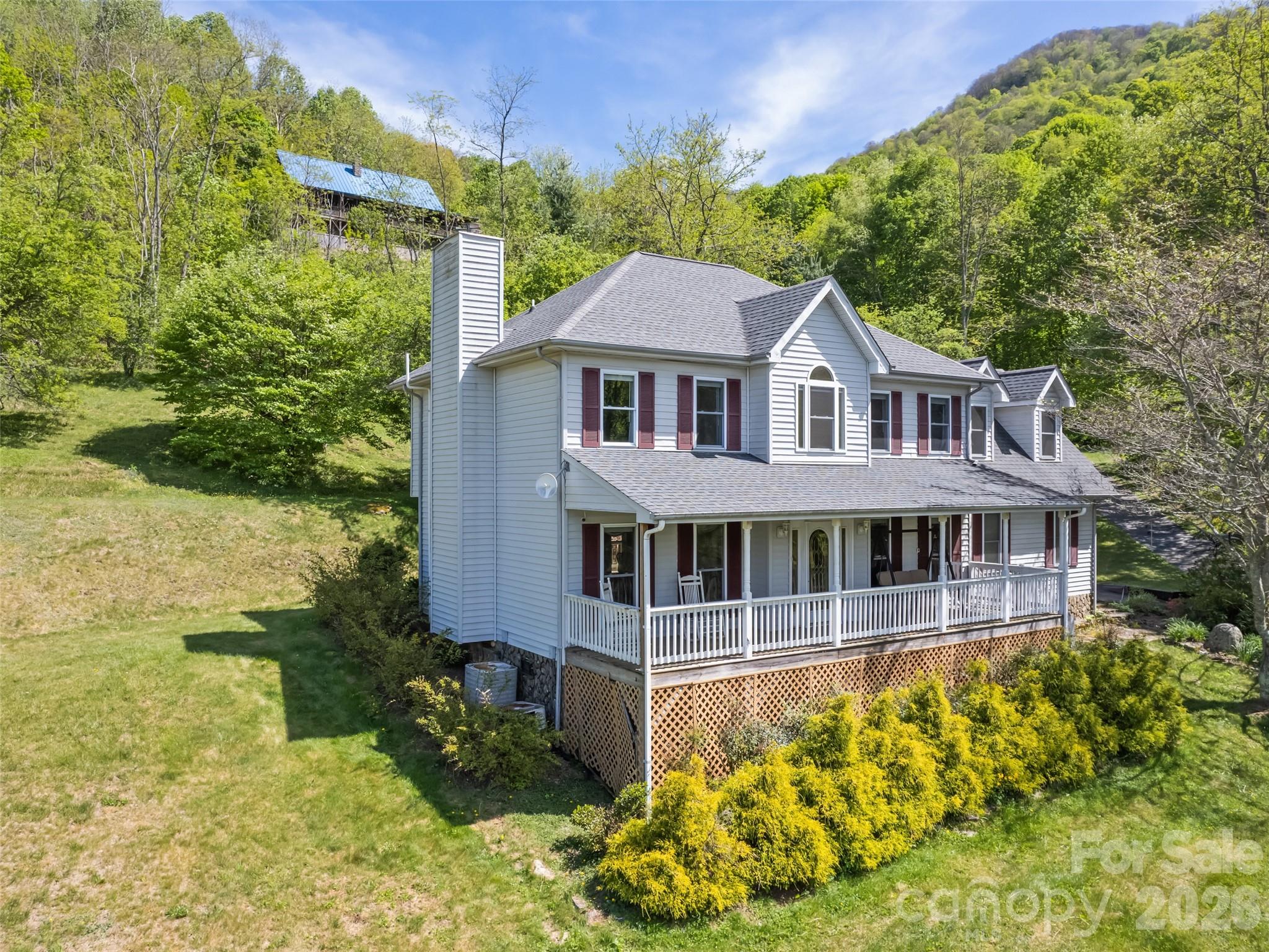 831 Red Bank Road — Waynesville