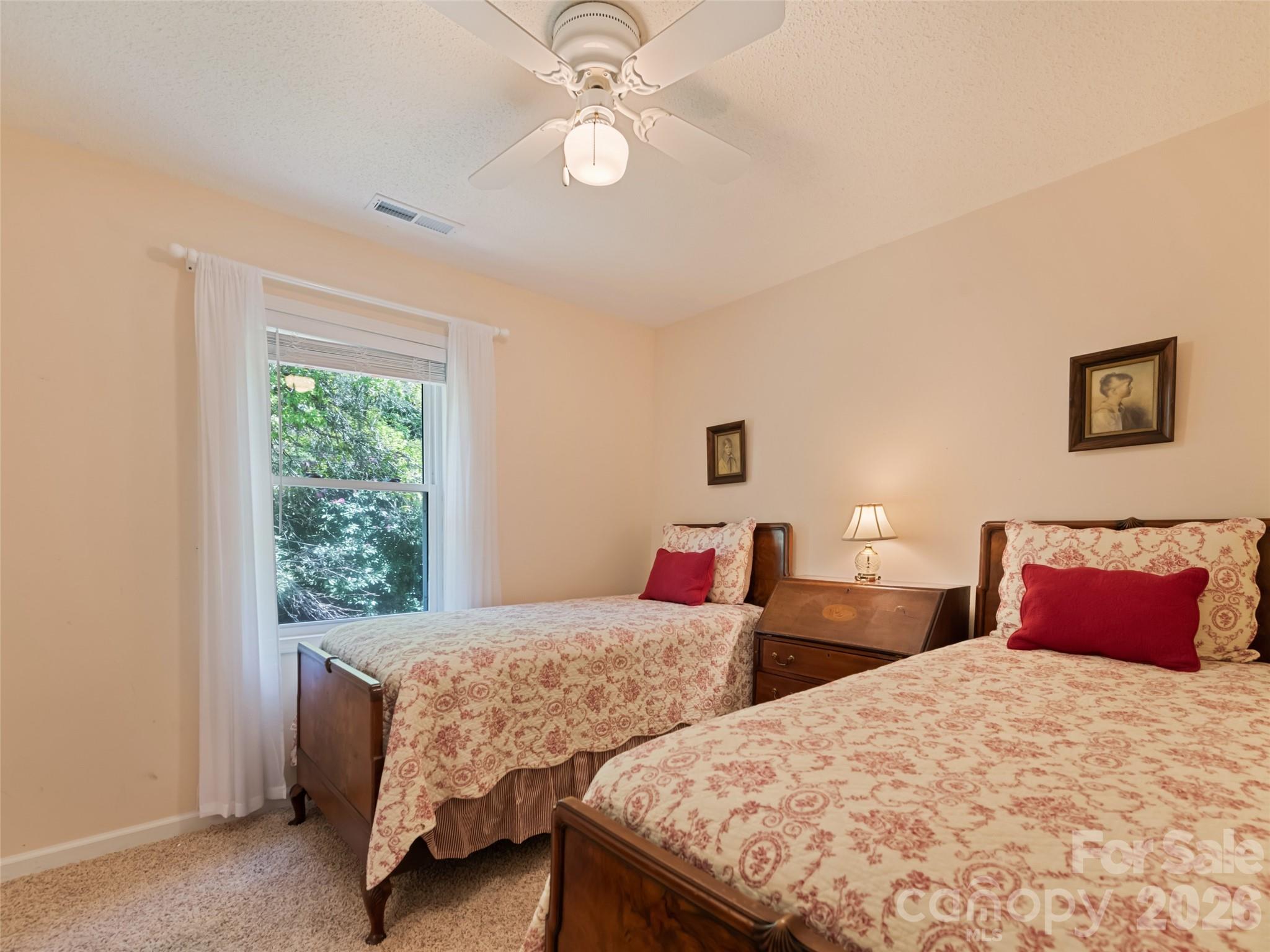 831 Red Bank Road — Waynesville