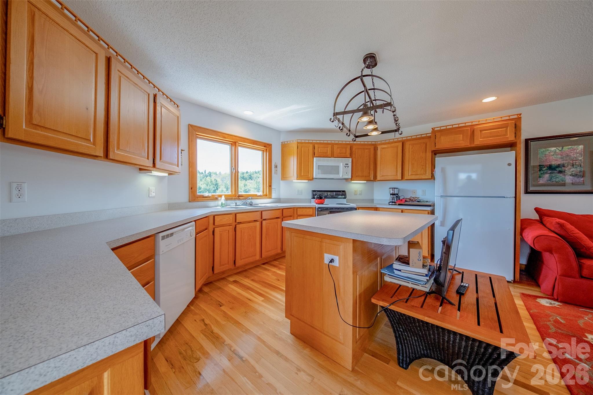 216 Deer Track Lane — Sparta
