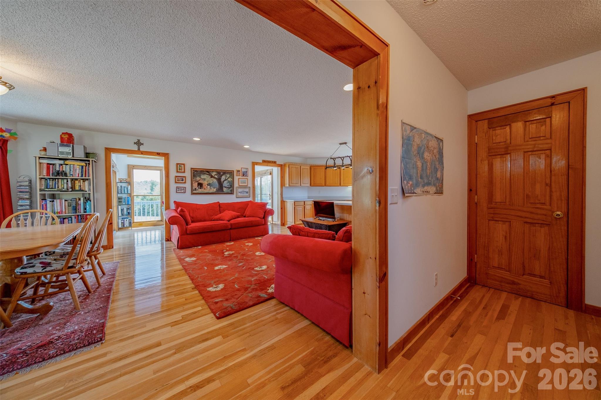 216 Deer Track Lane — Sparta
