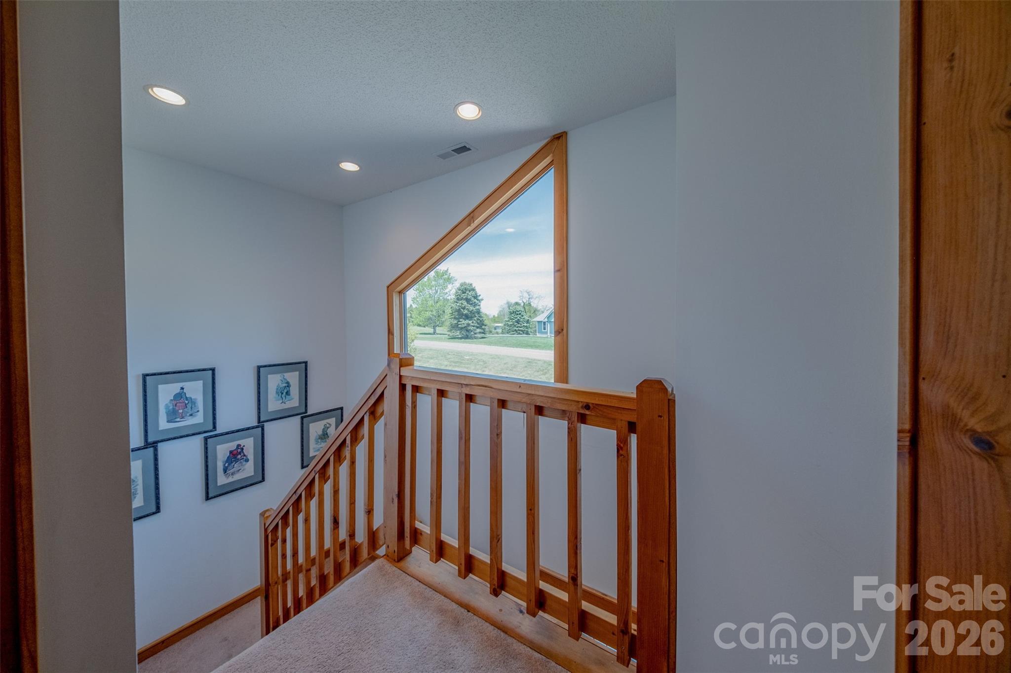 216 Deer Track Lane — Sparta