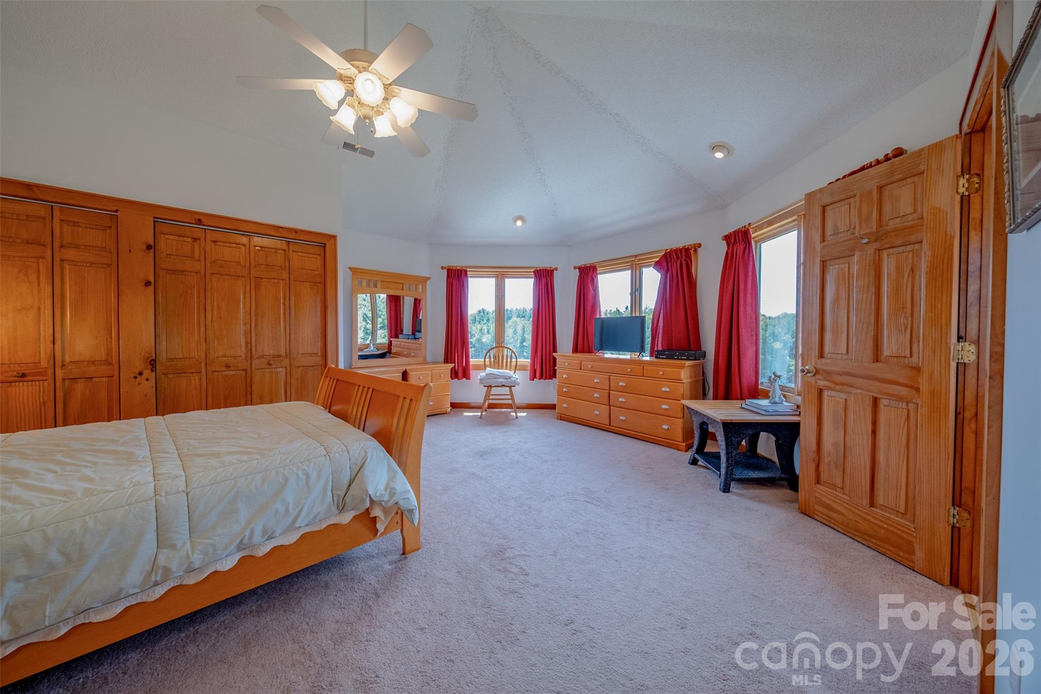 216 Deer Track Lane — Sparta