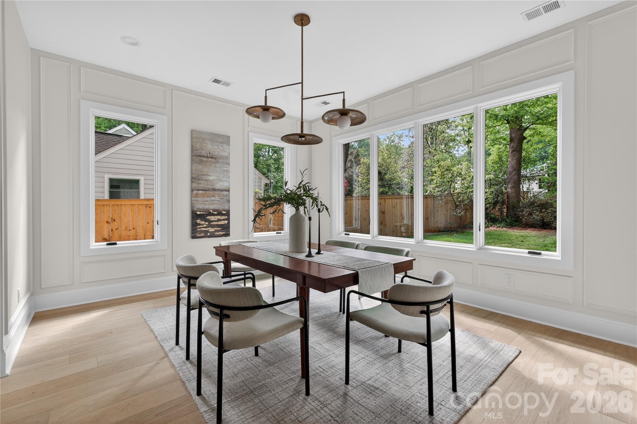 1600 E Barden Road — Charlotte