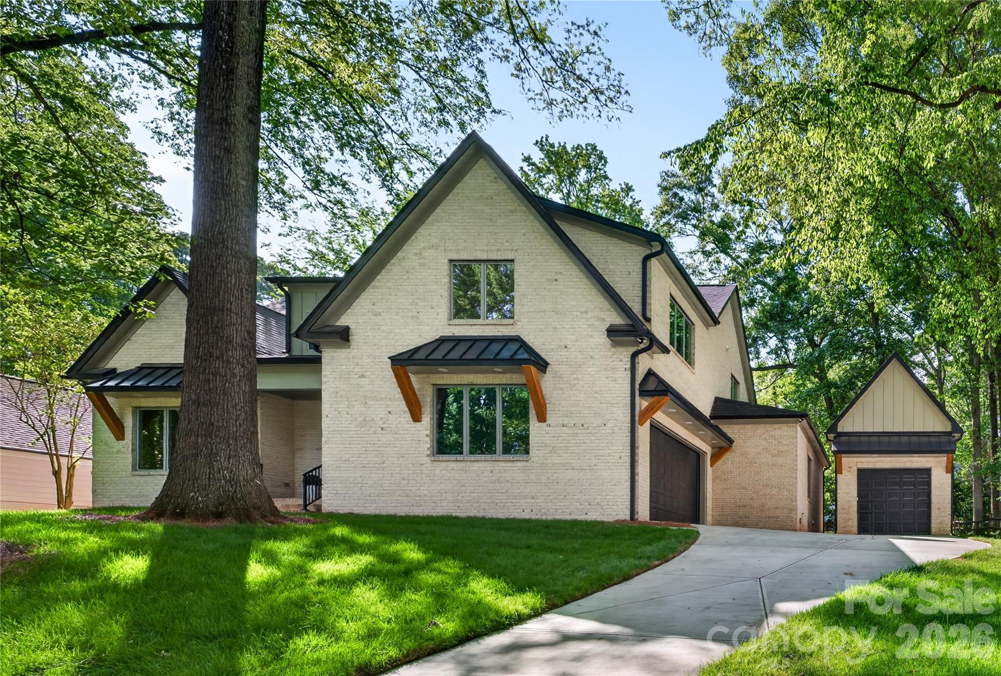 1600 E Barden Road — Charlotte