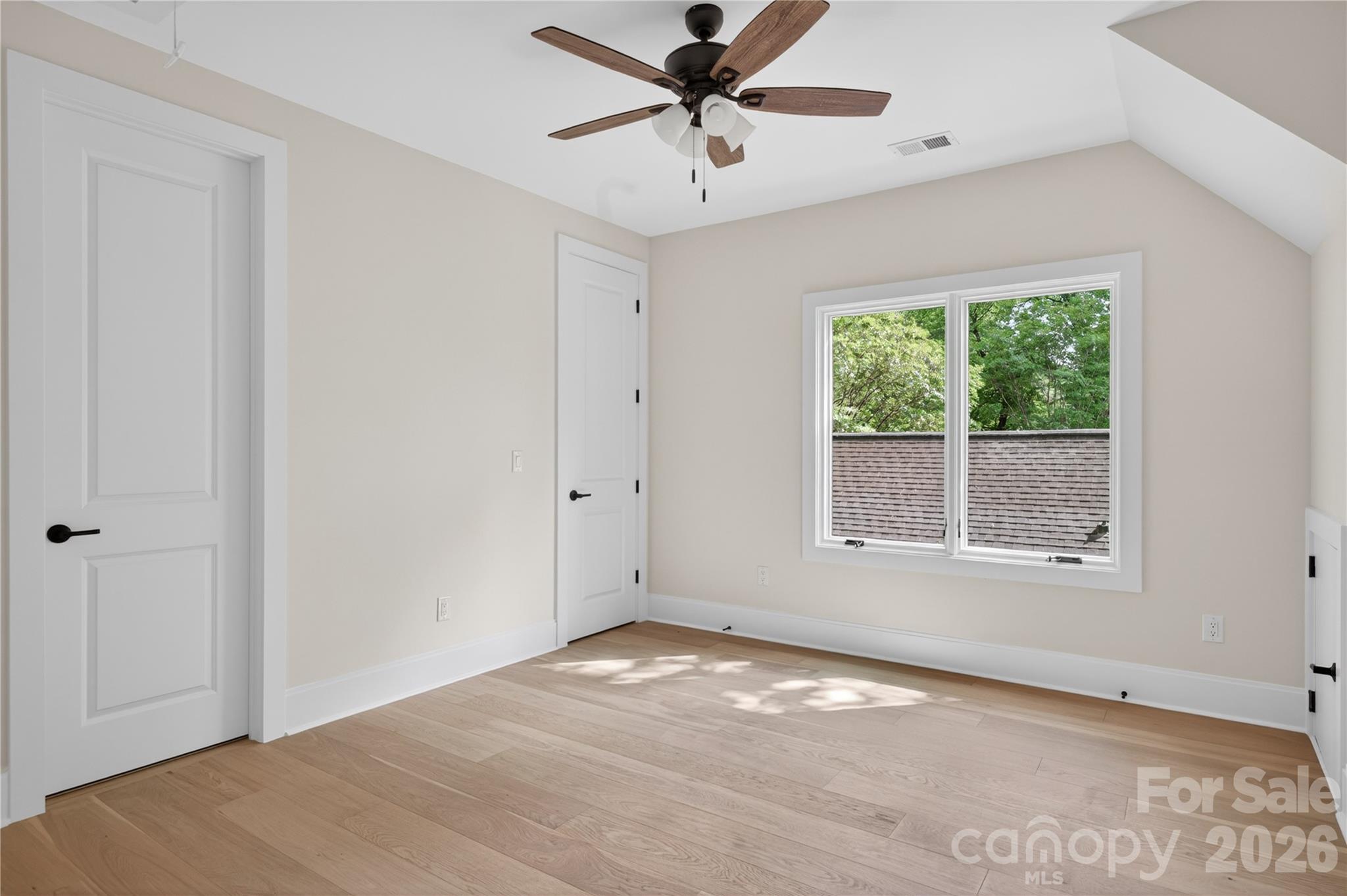 1600 E Barden Road — Charlotte