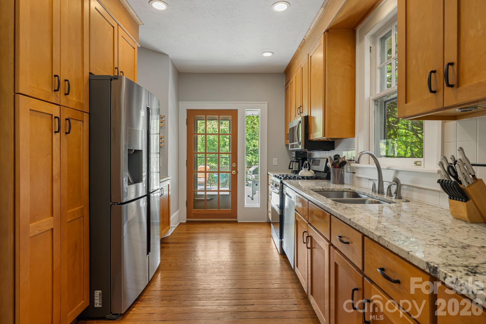 52 Edwin Place — Asheville