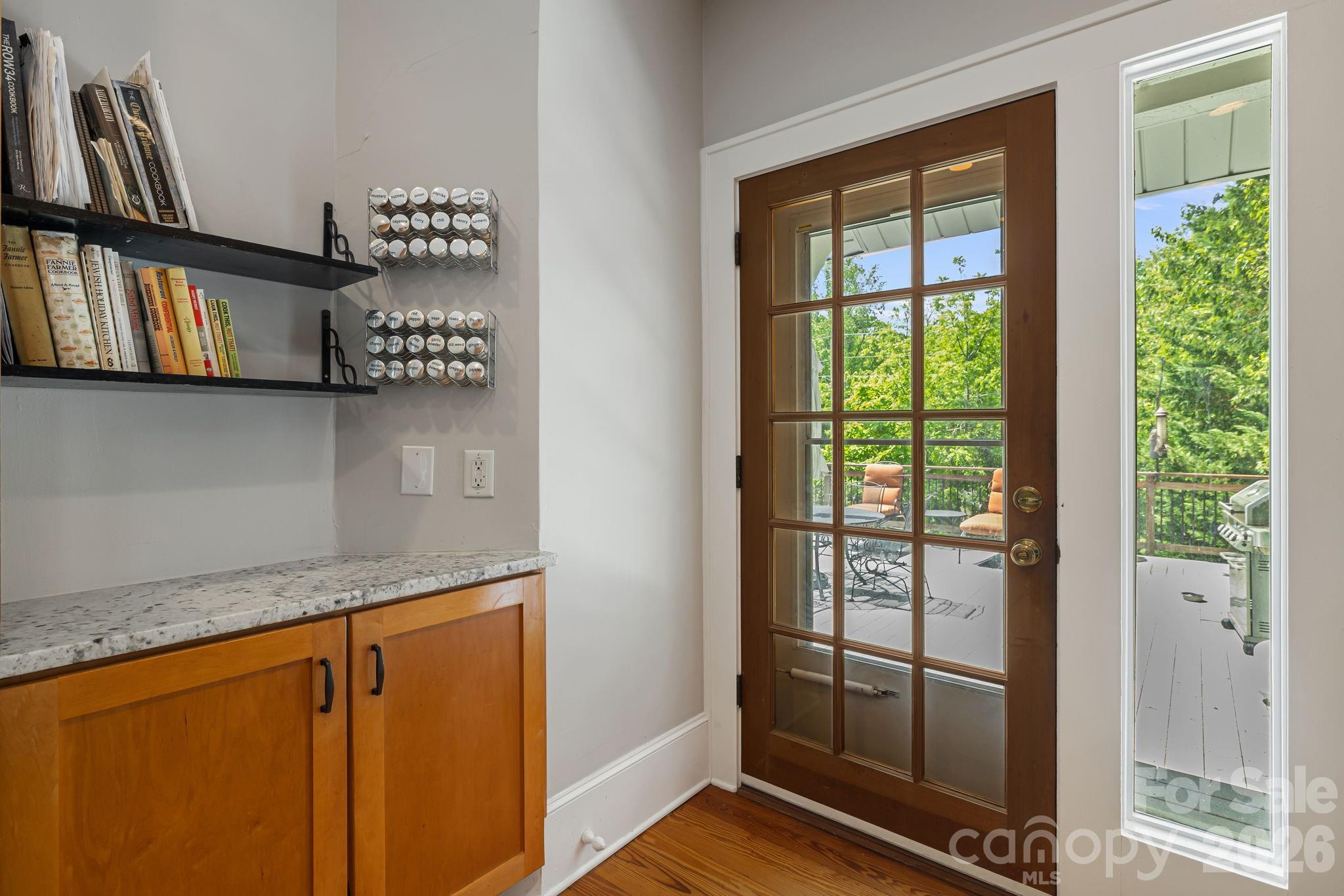 52 Edwin Place — Asheville