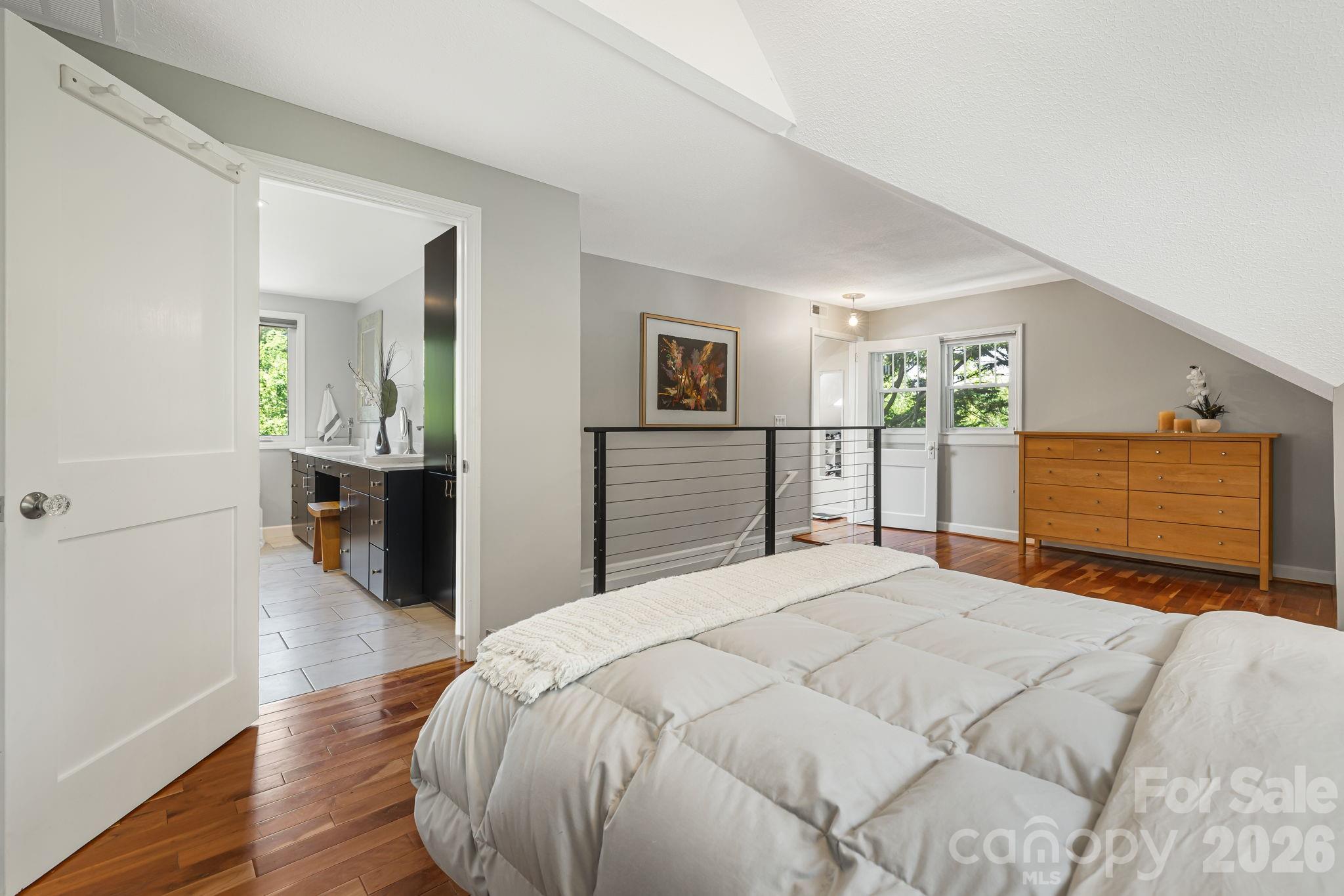 52 Edwin Place — Asheville