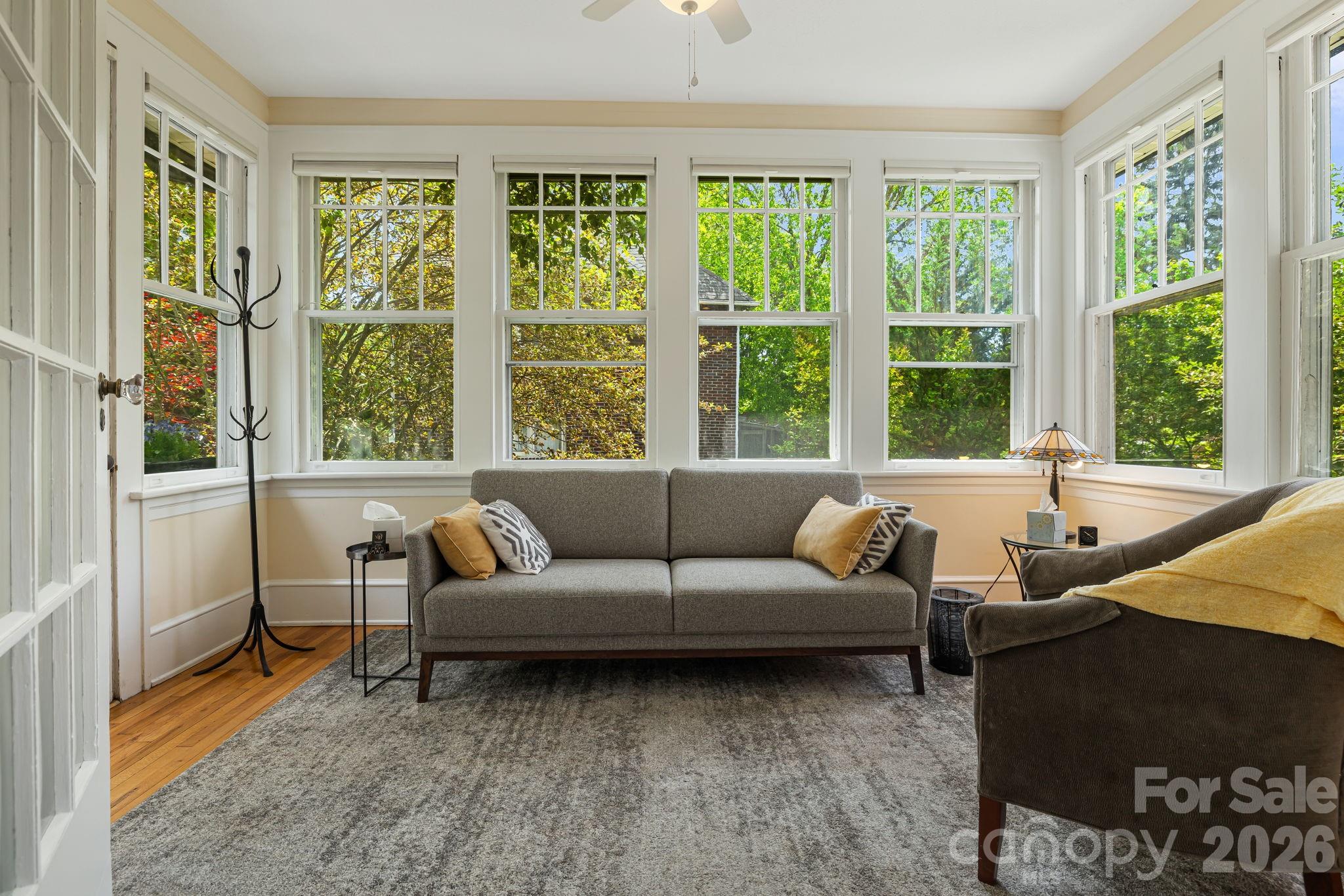 52 Edwin Place — Asheville