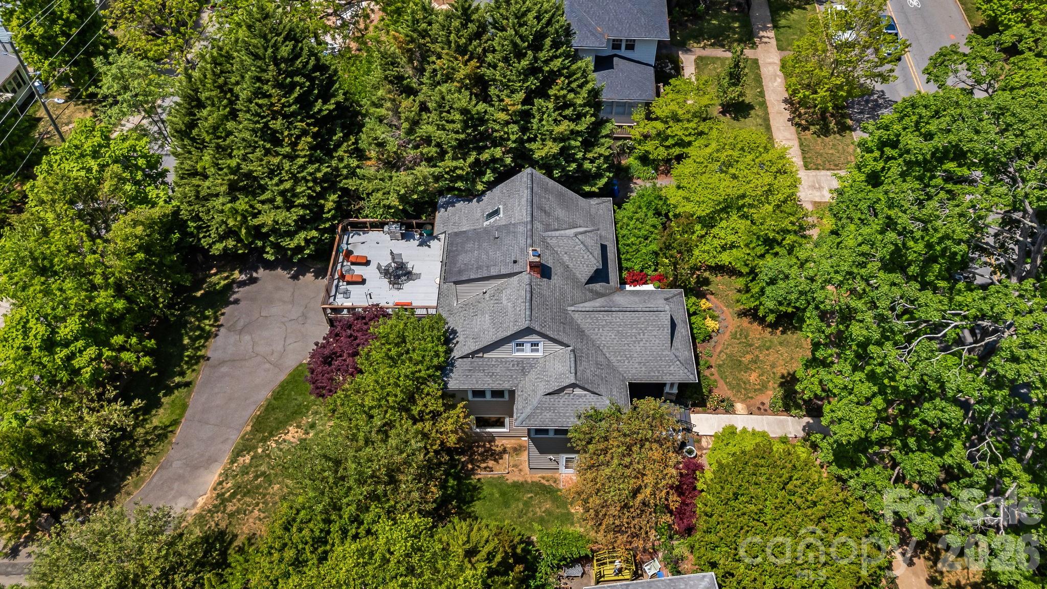 52 Edwin Place — Asheville