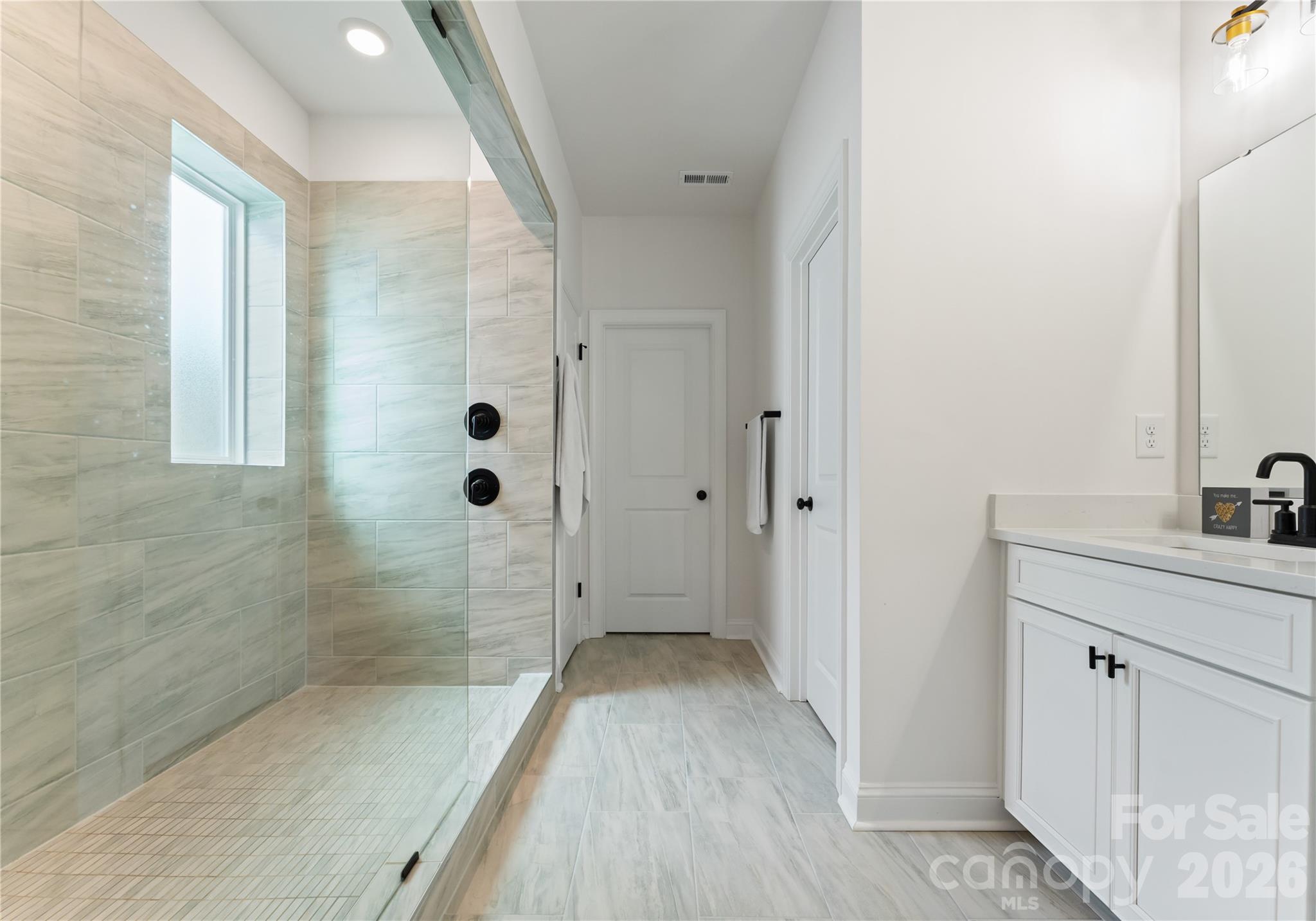 11117 Lochmere Road — Charlotte