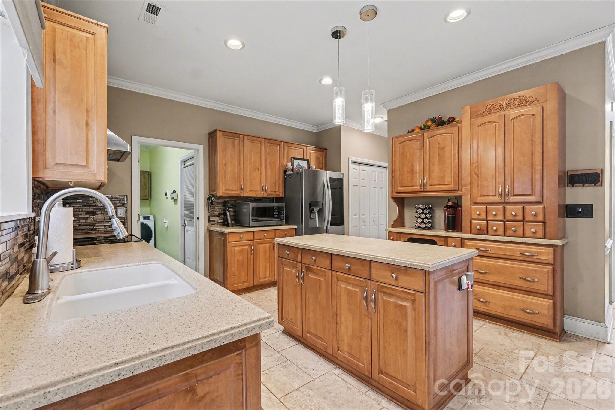 5010 Ardenwoods Drive — Charlotte