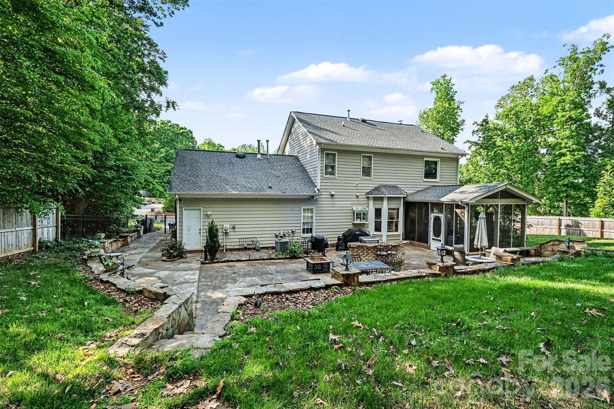 5010 Ardenwoods Drive — Charlotte