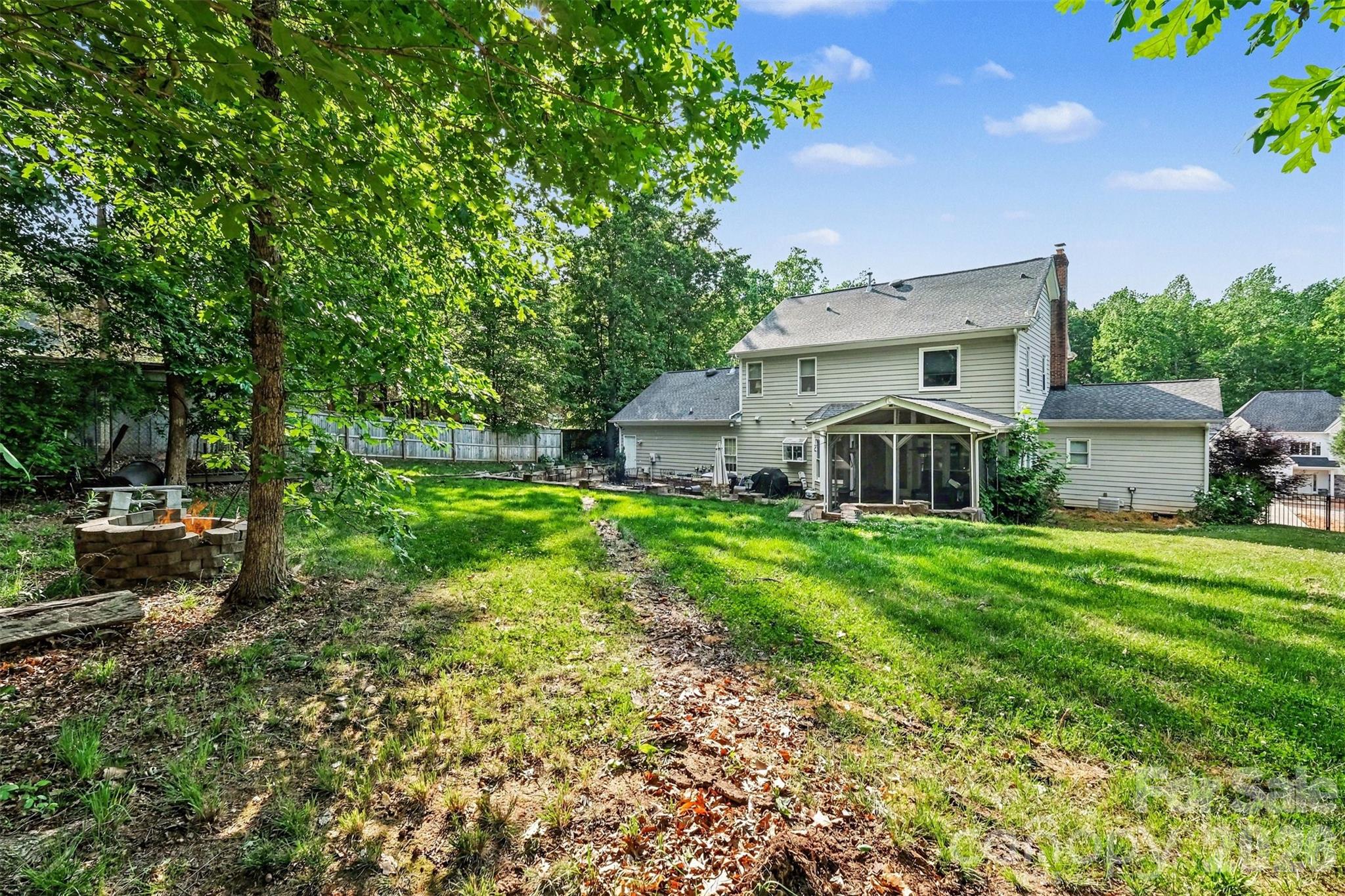 5010 Ardenwoods Drive — Charlotte