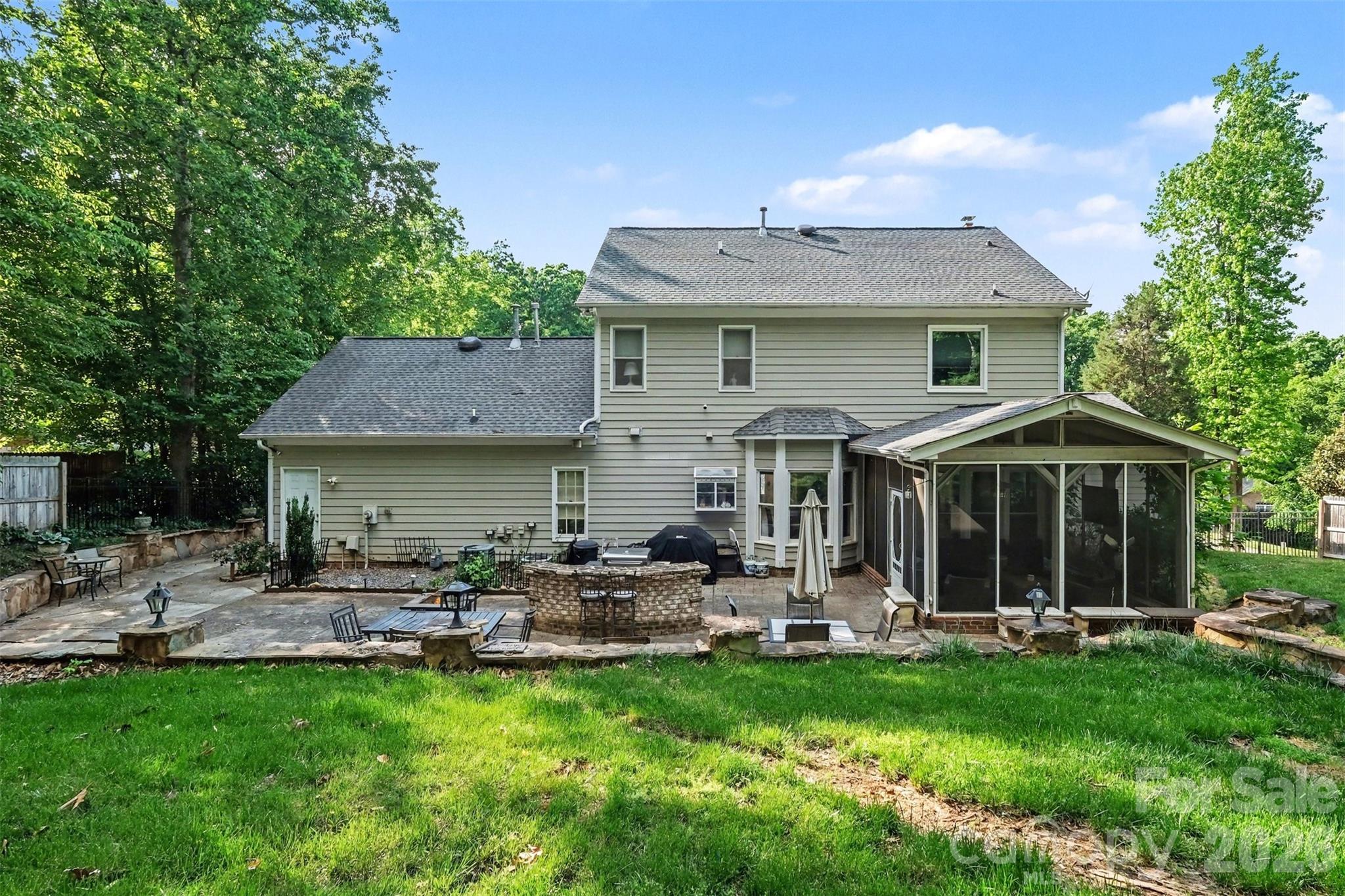 5010 Ardenwoods Drive — Charlotte