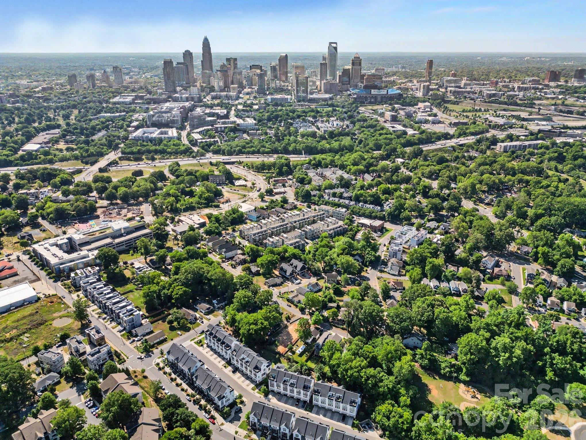 562 West End Drive — Charlotte