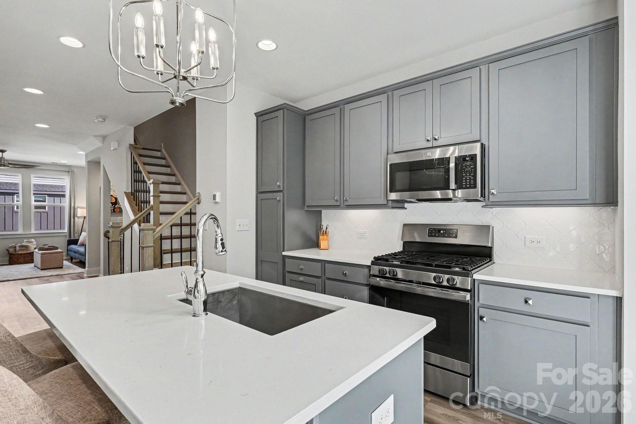 562 West End Drive — Charlotte