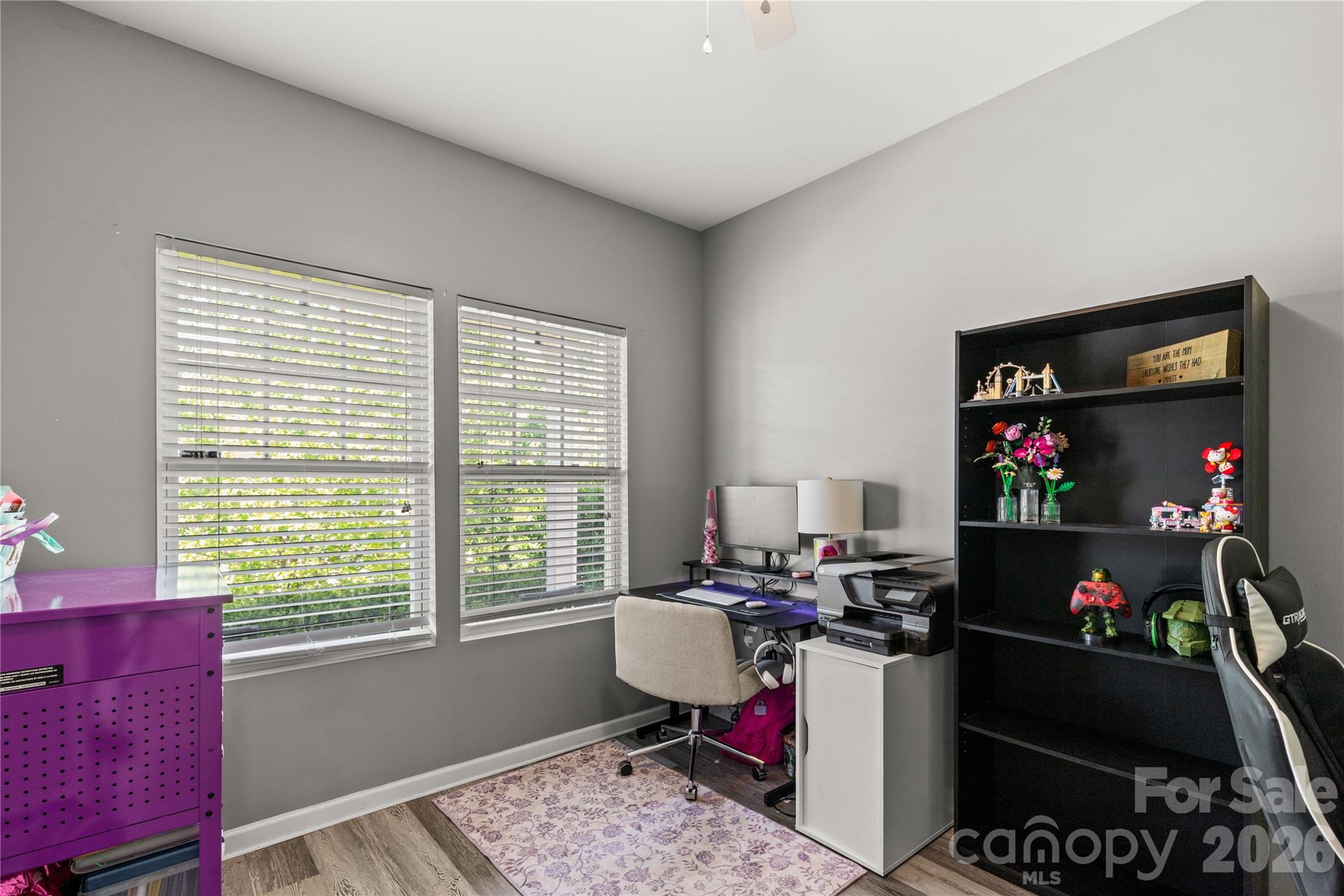 493 Dutch White Drive — Clover