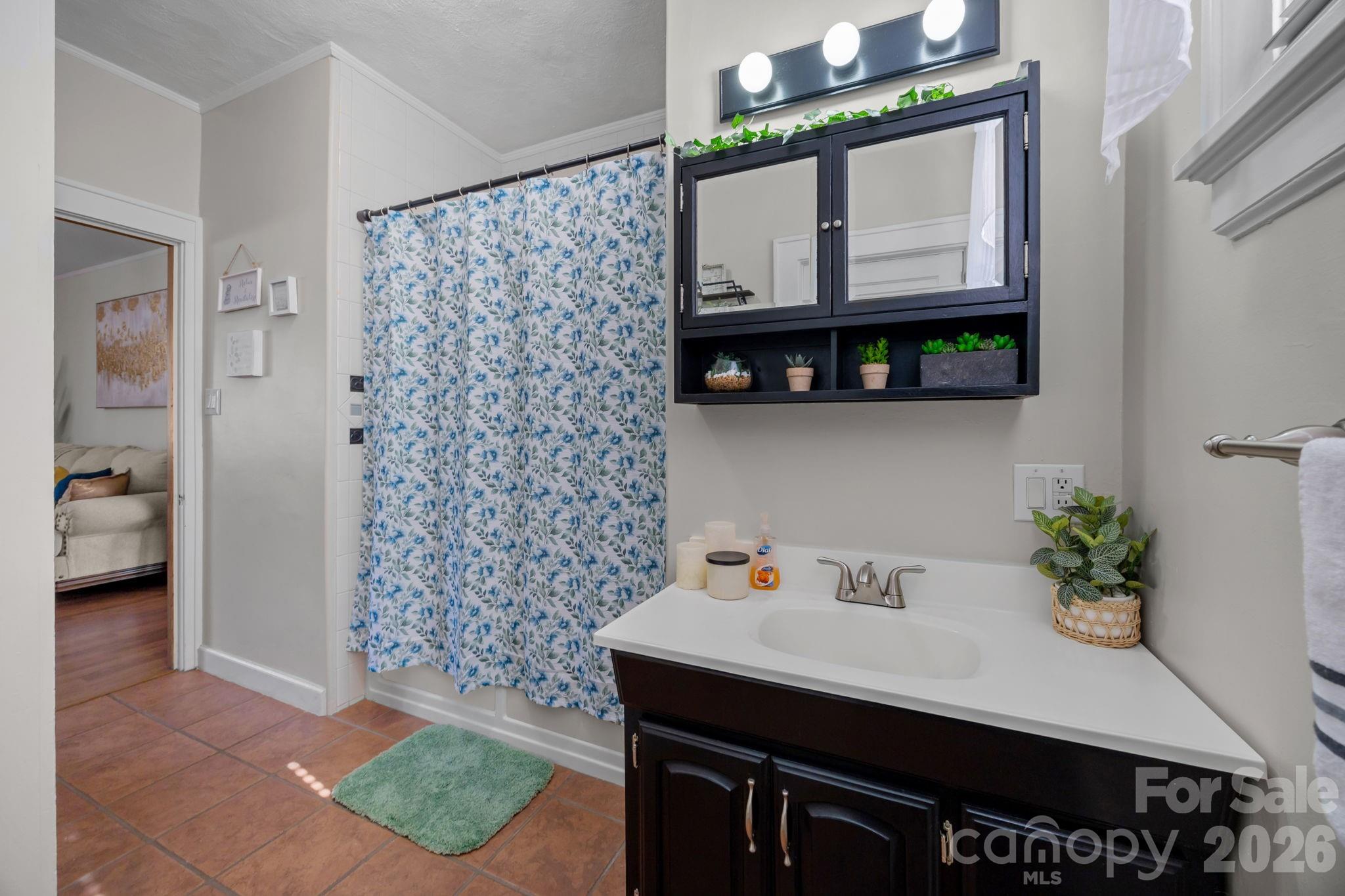 745 Dukeville Road — Salisbury