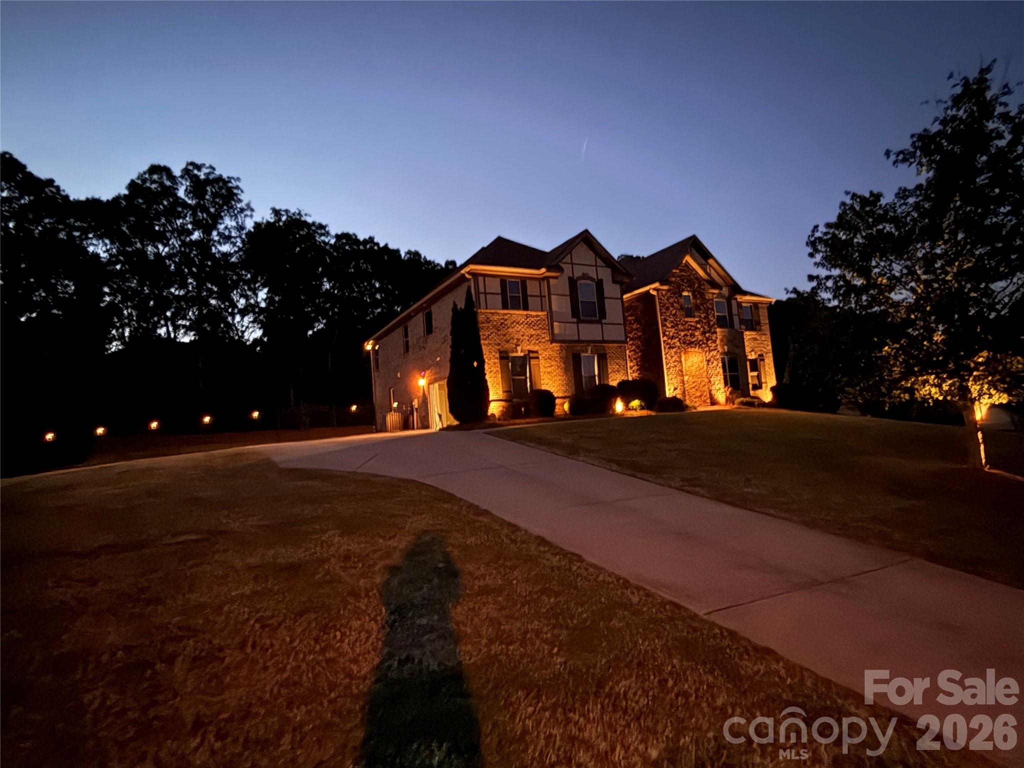 726 Lingfield Lane — Waxhaw