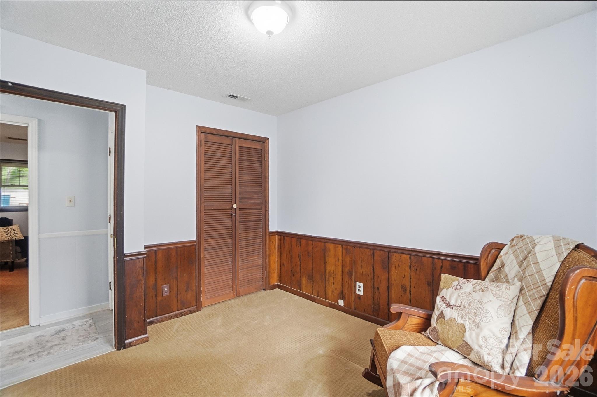 1621 Love Road — Monroe