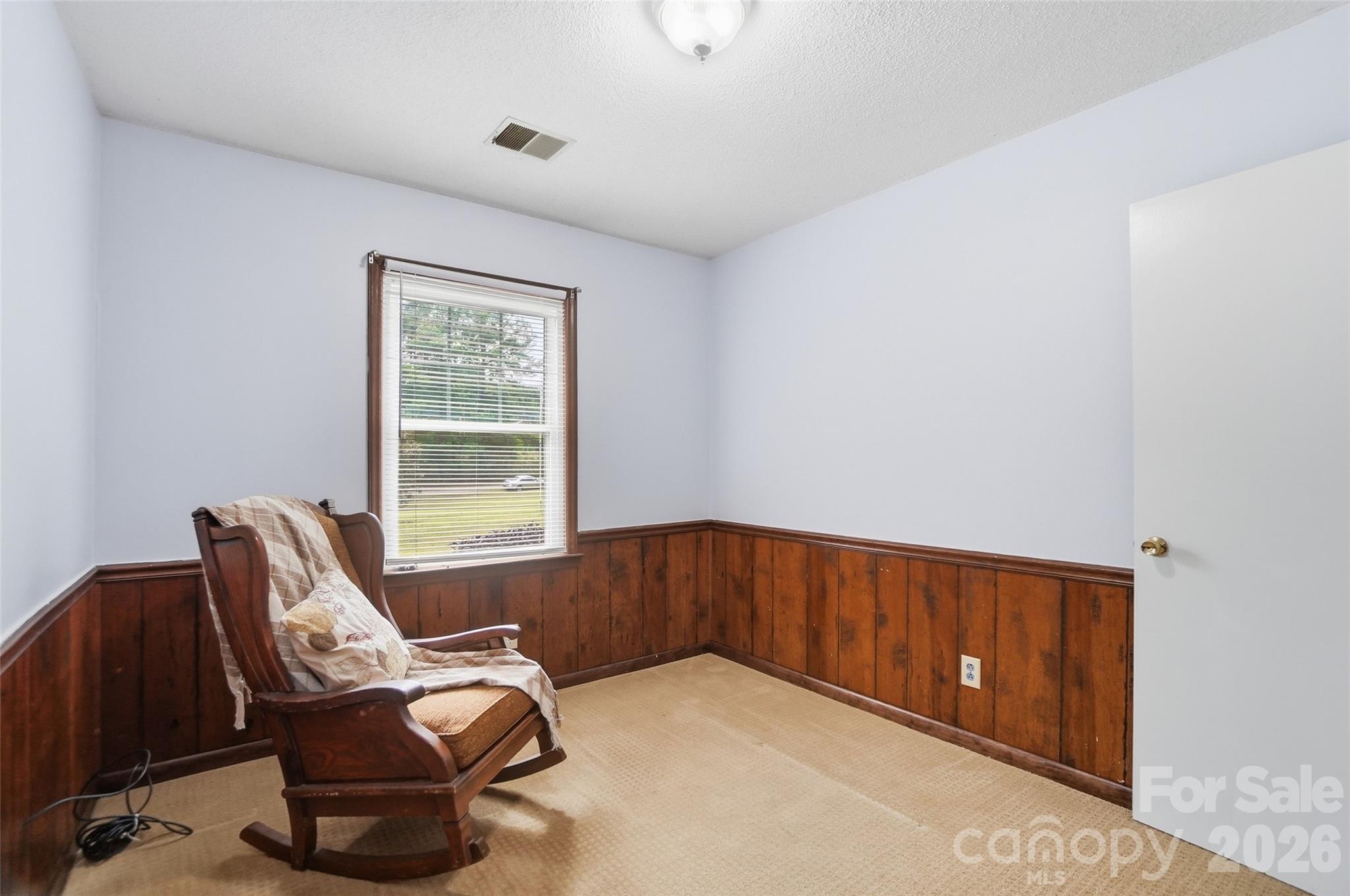 1621 Love Road — Monroe