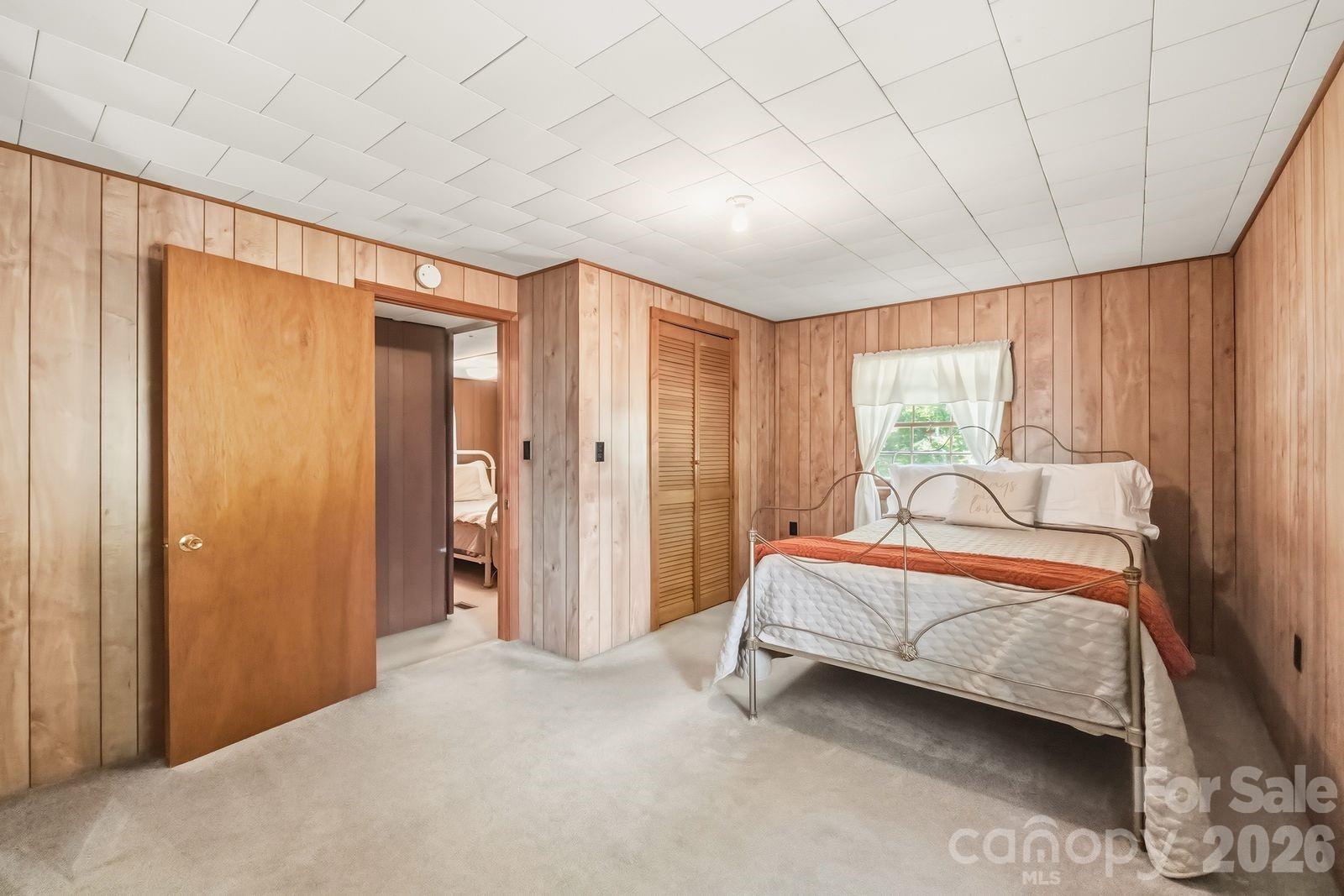 3823 Hickory Highway — Statesville